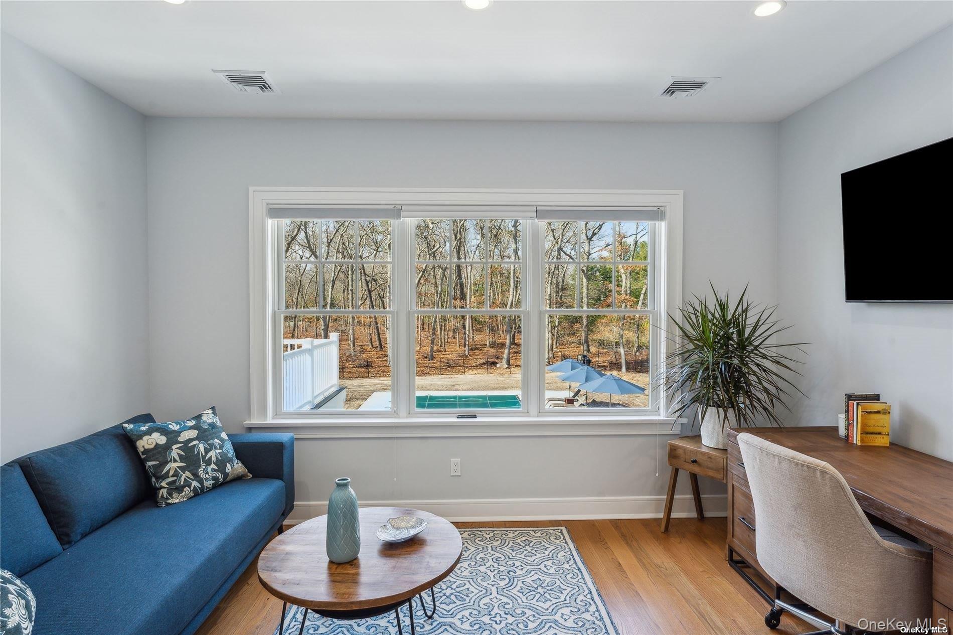 9 Mill Road, Remsenburg, NY 11960