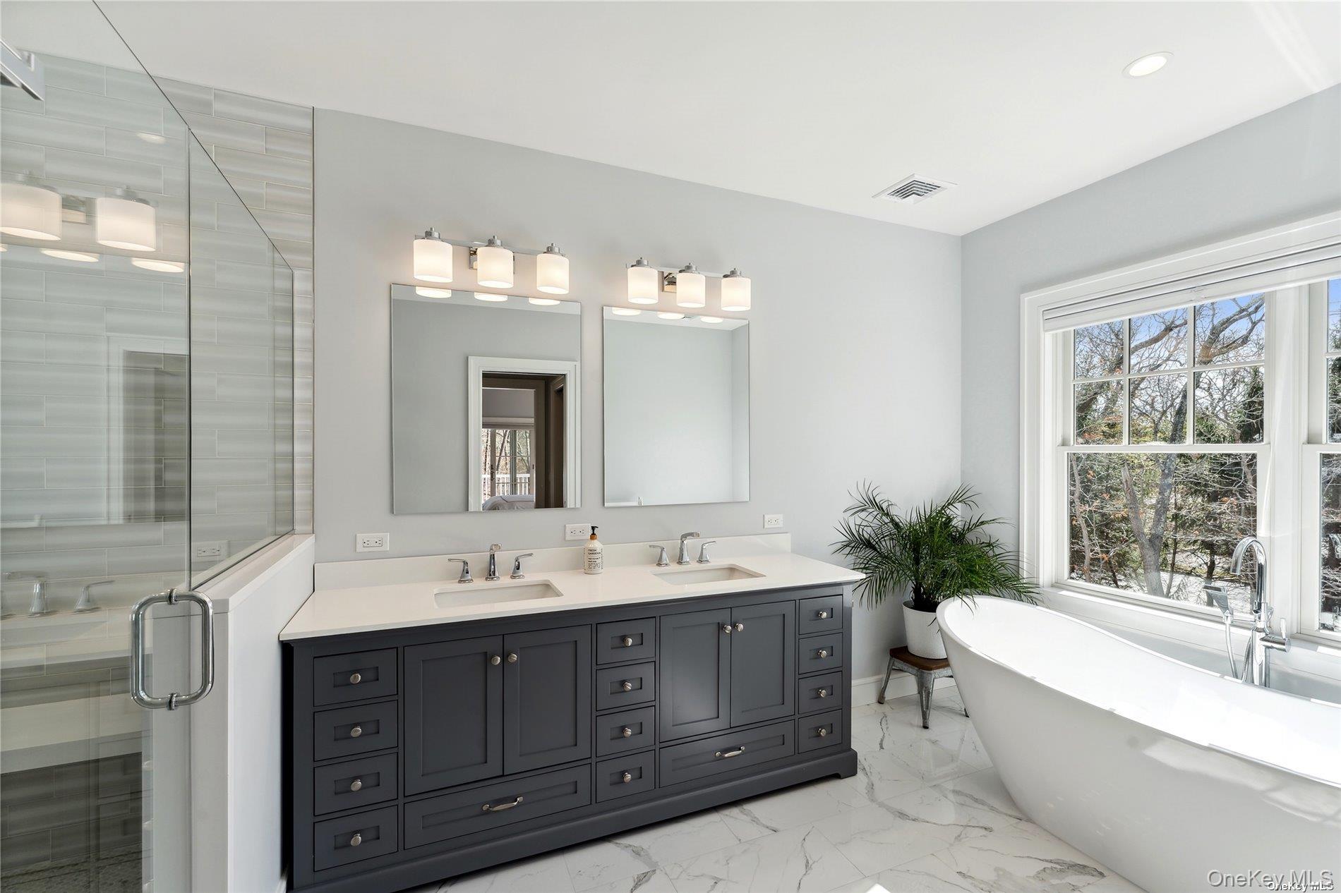 9 Mill Road, Remsenburg, NY 11960