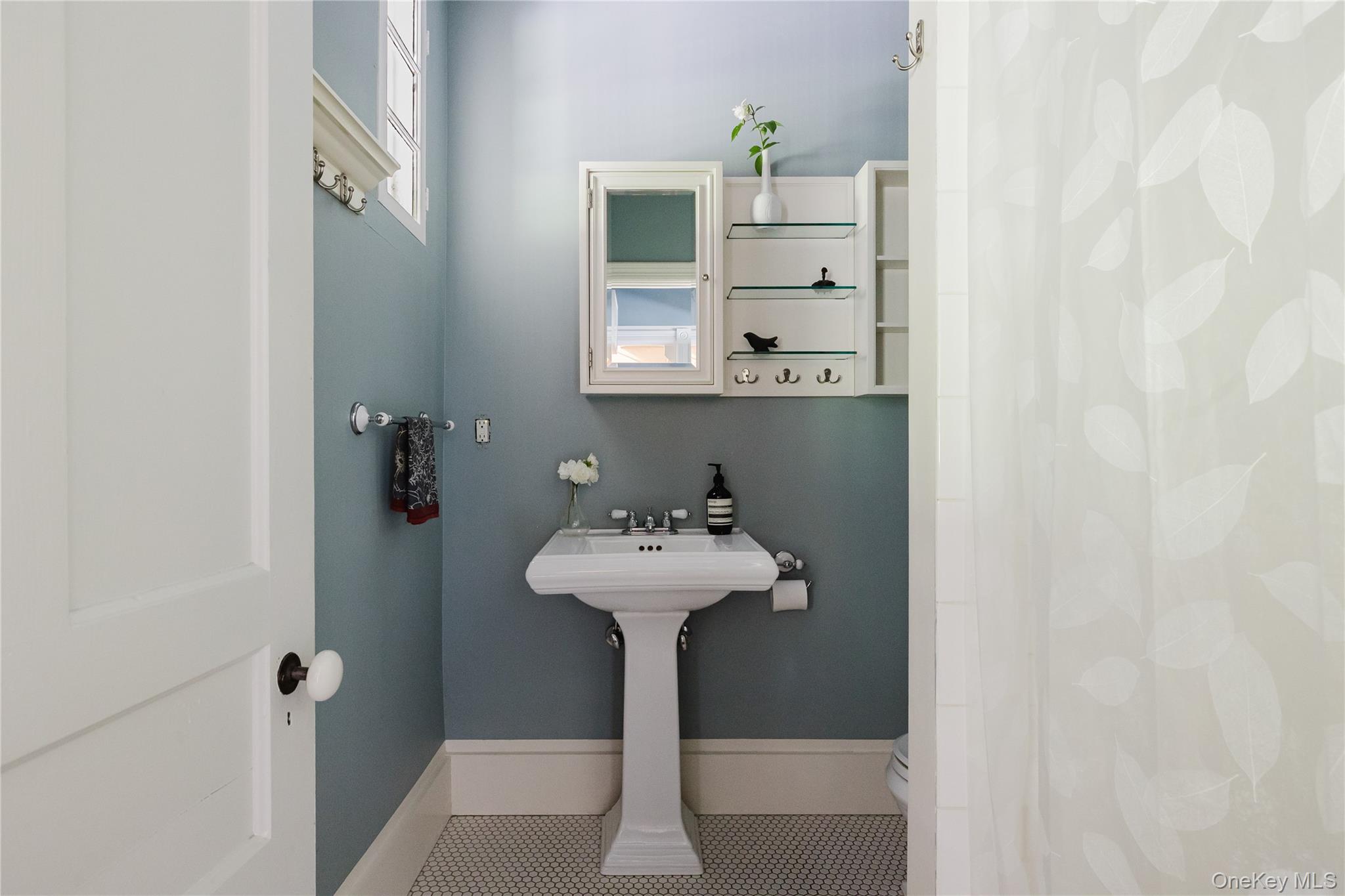 88 Mac Brown Road, Claverack, NY 12513