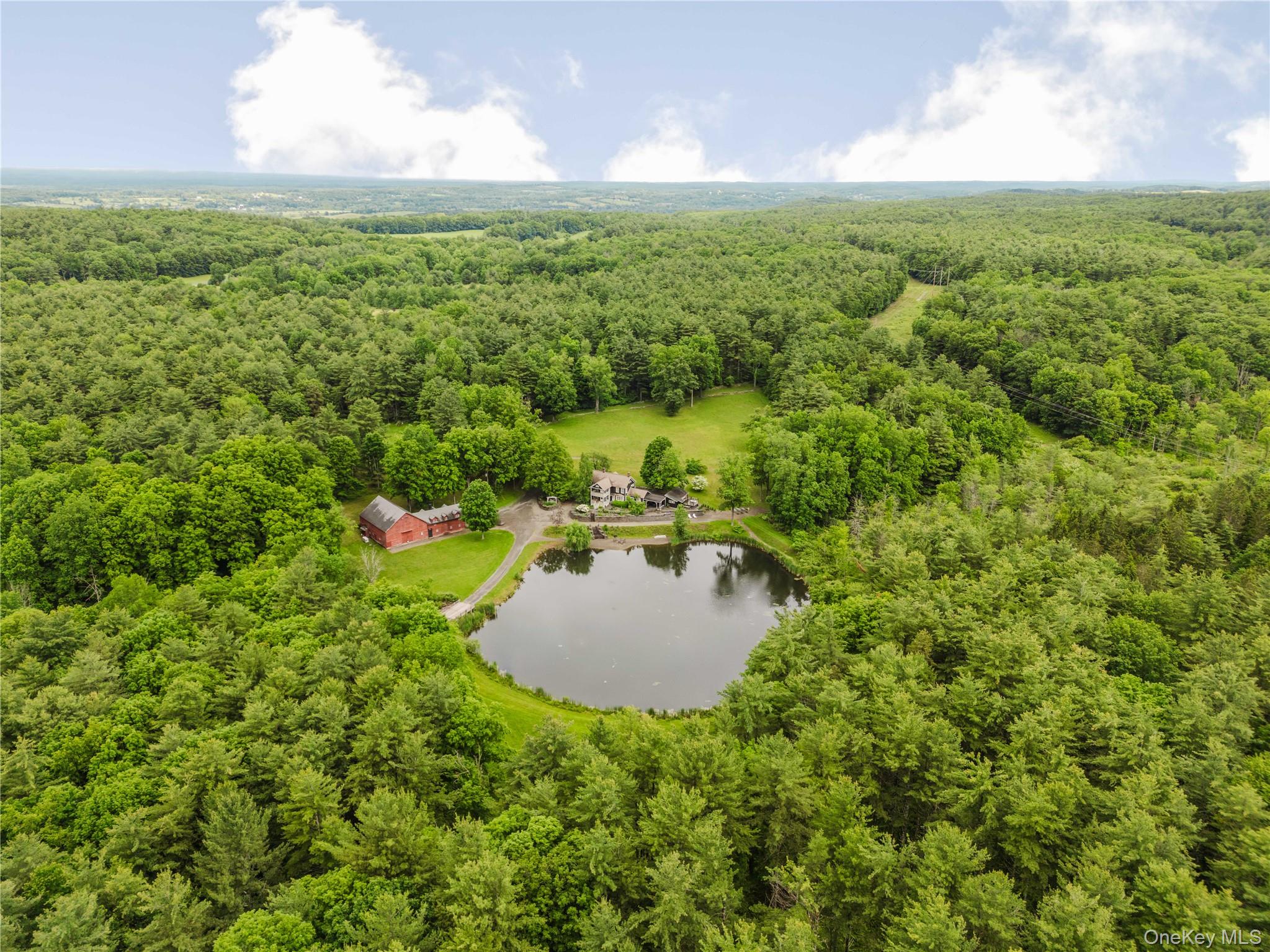 88 Mac Brown Road, Claverack, NY 12513