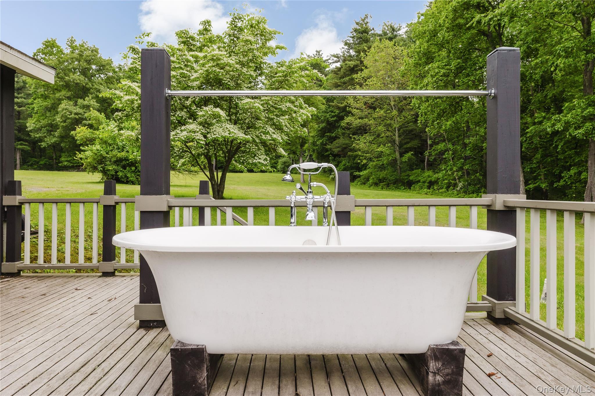 88 Mac Brown Road, Claverack, NY 12513