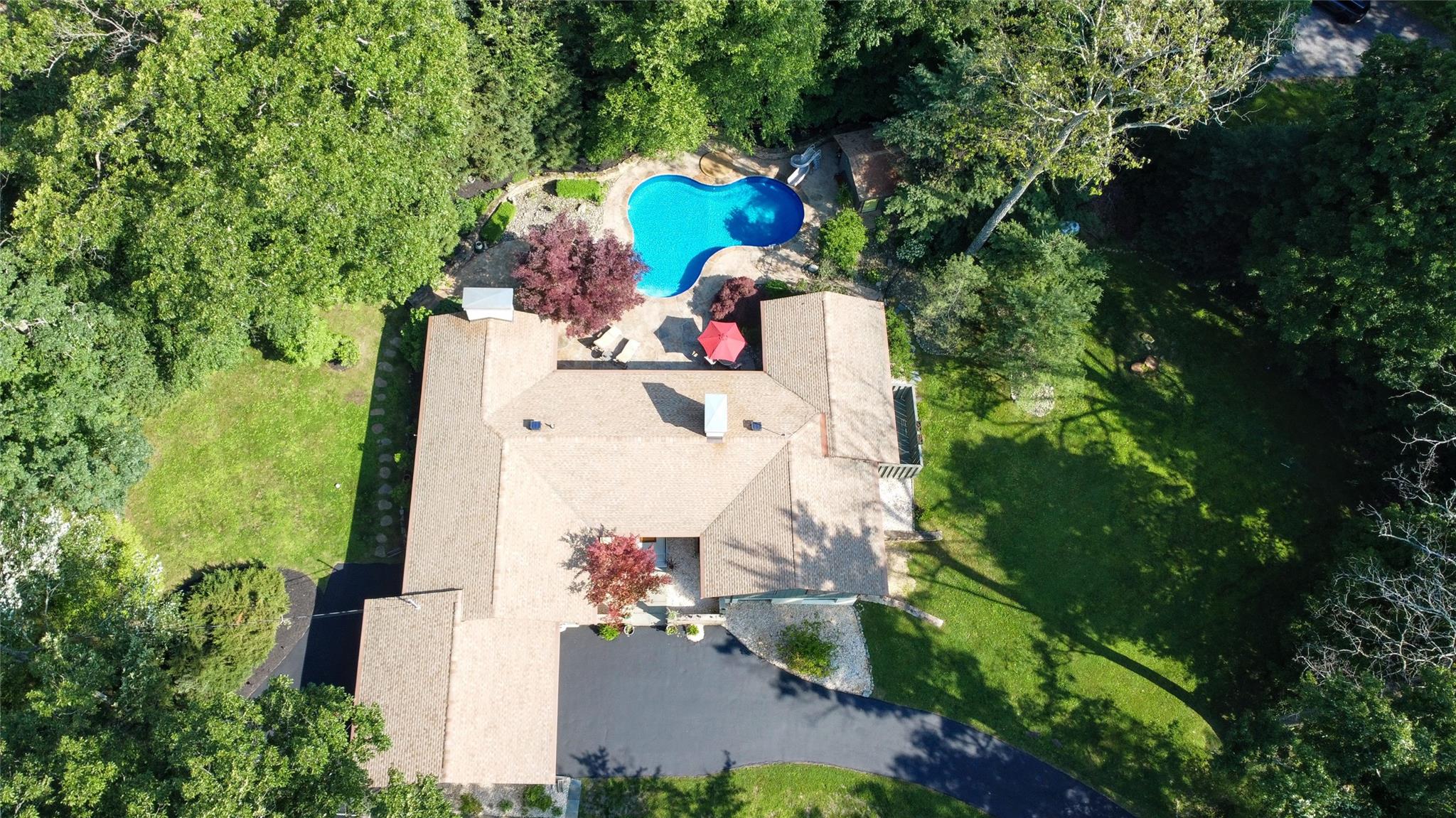 2 Innsbruck Boulevard, Hopewell Junction, NY 12533