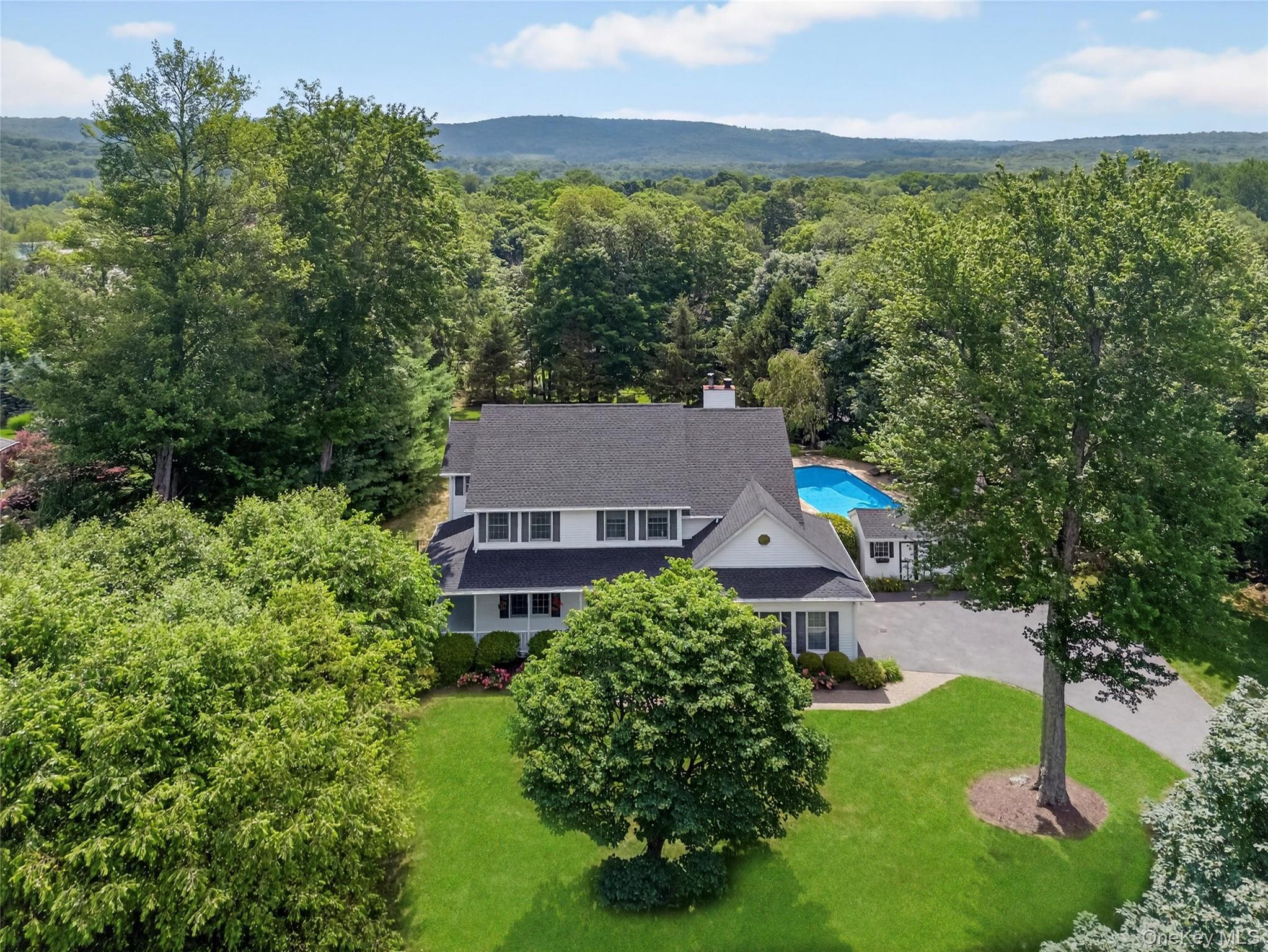 23 Cranberry Pond Road, Putnam Valley, NY 10579