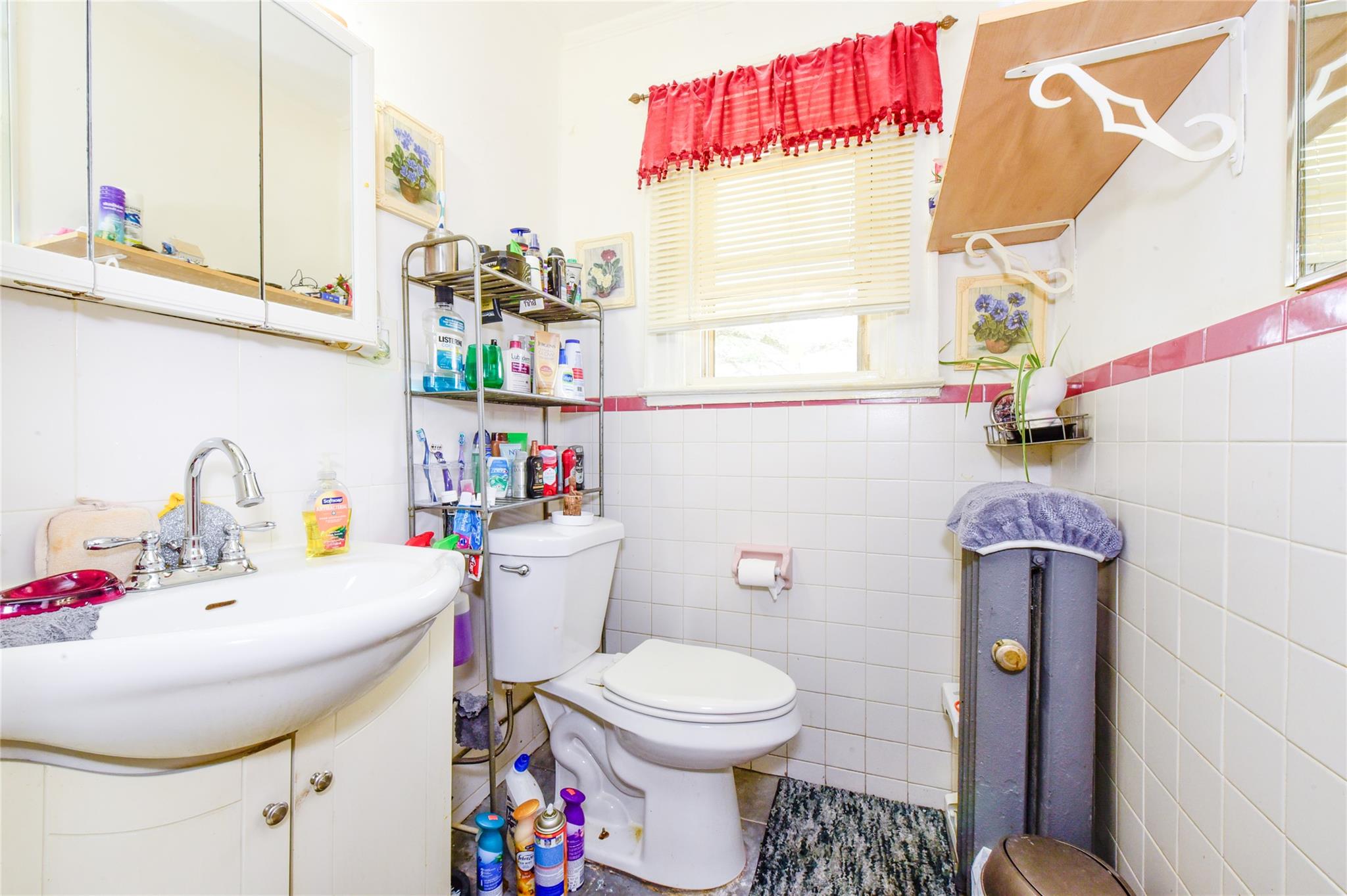 11418 103rd Avenue, Richmond Hill S., NY 11419