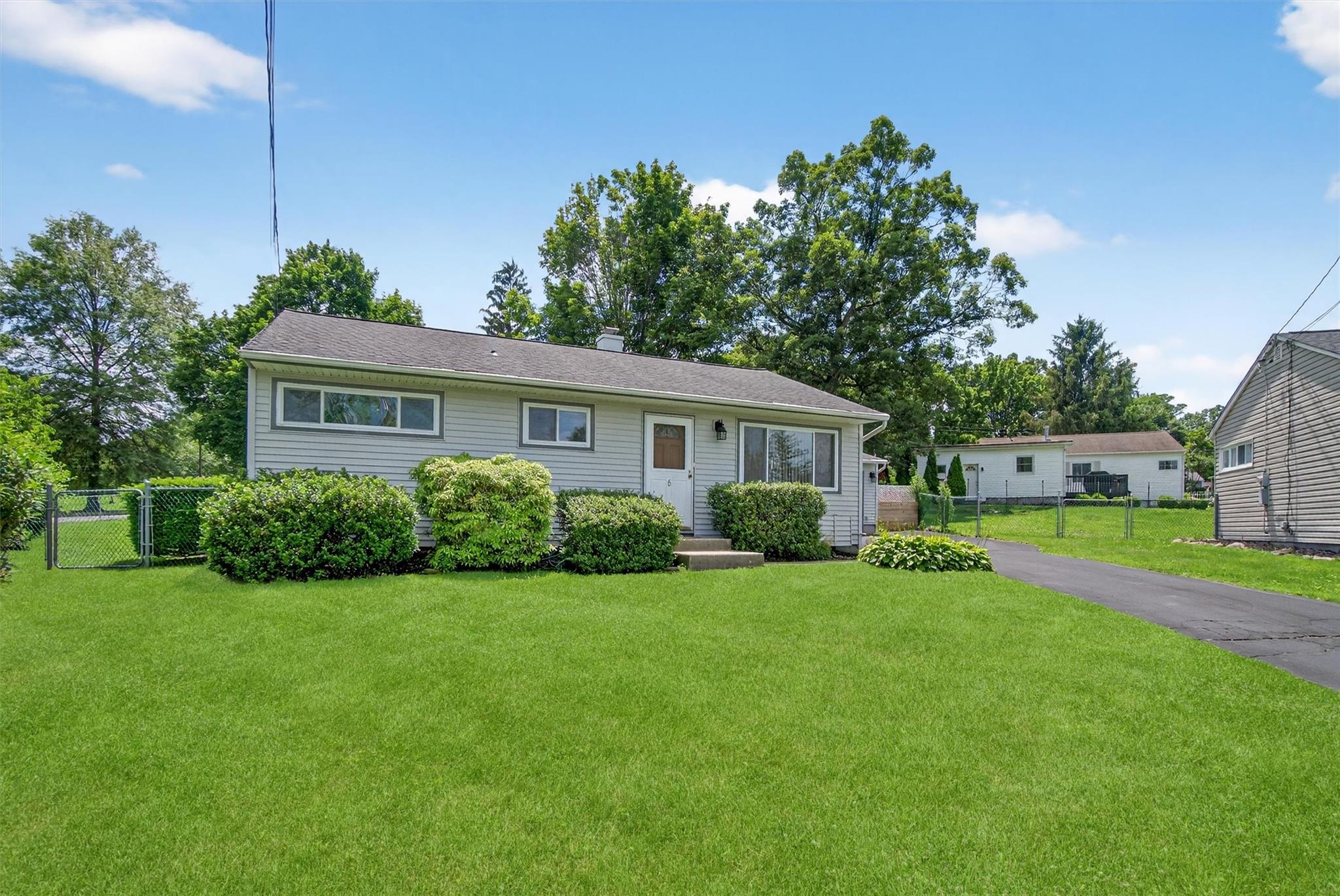 6 Peter Scott Drive, Cornwall, NY 12518
