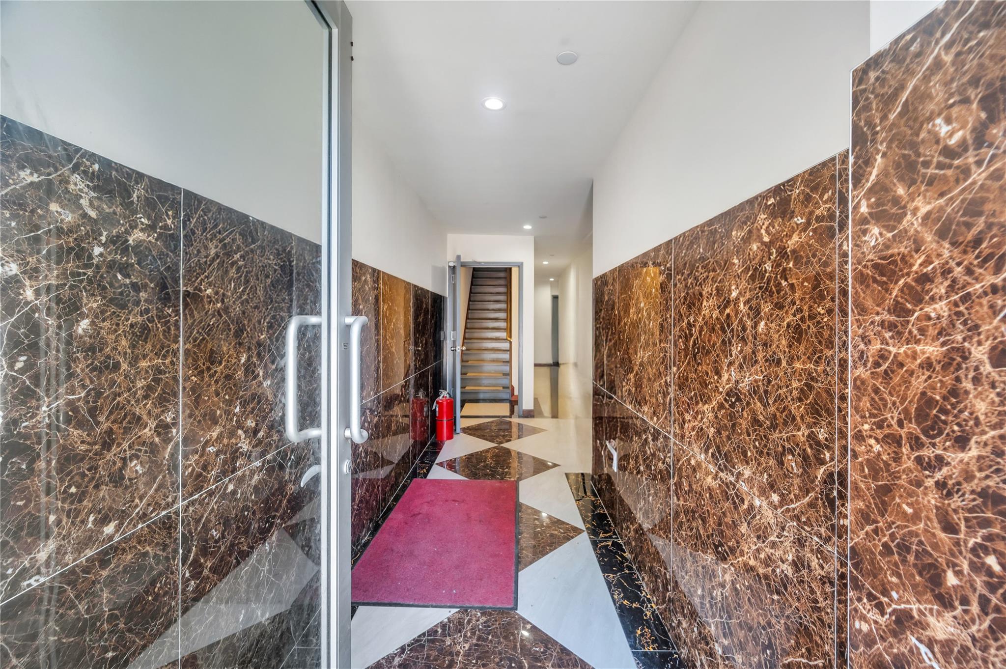 7425 43rd Avenue # 2A, Elmhurst, NY 11373