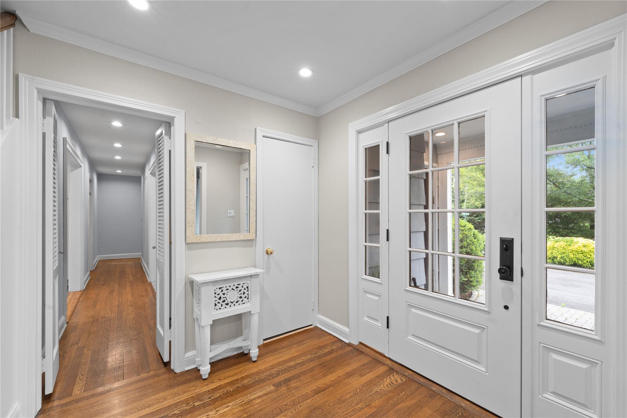 156 Lefferts Road, Woodmere, NY 11598