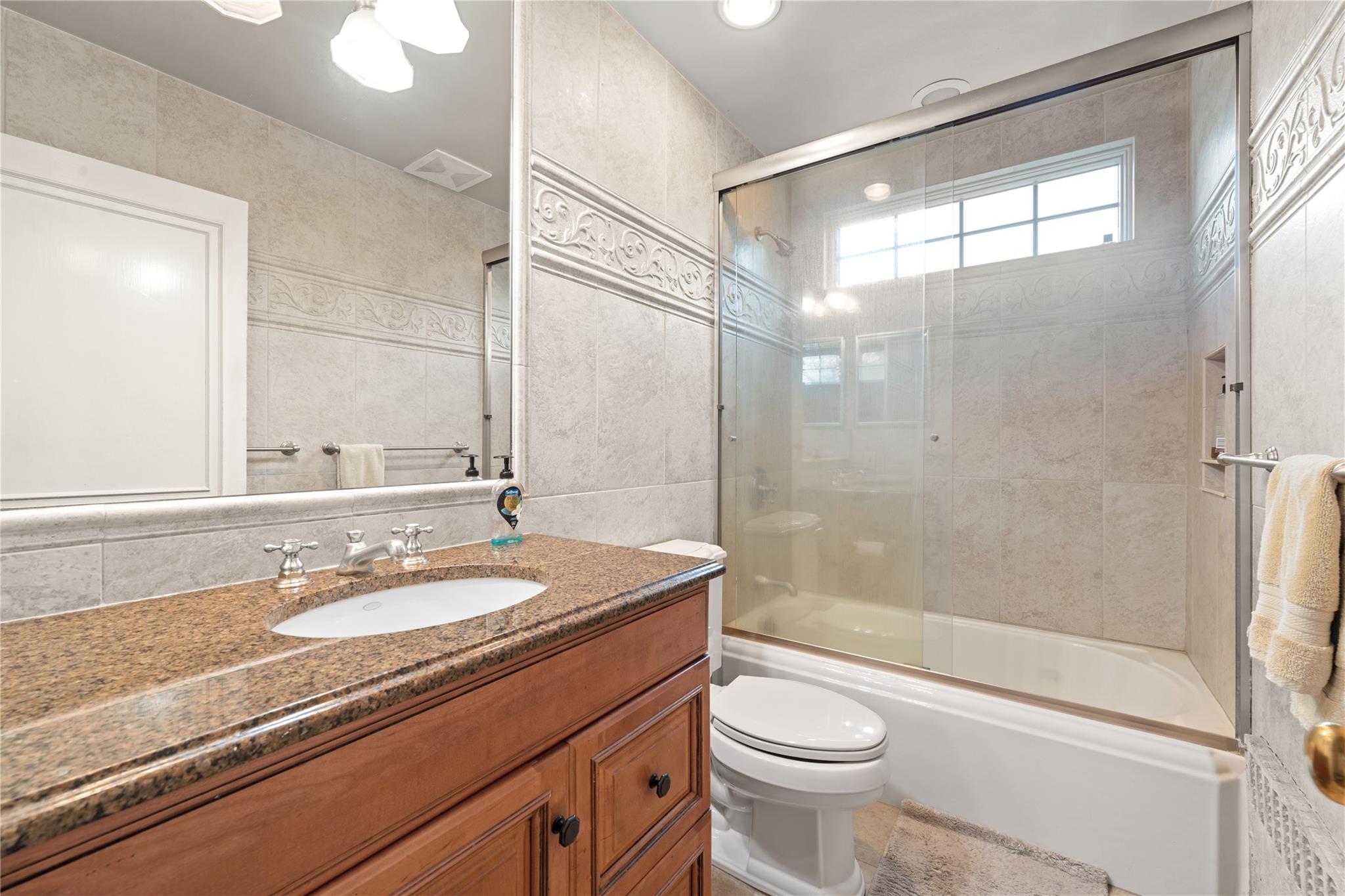 156 Lefferts Road, Woodmere, NY 11598