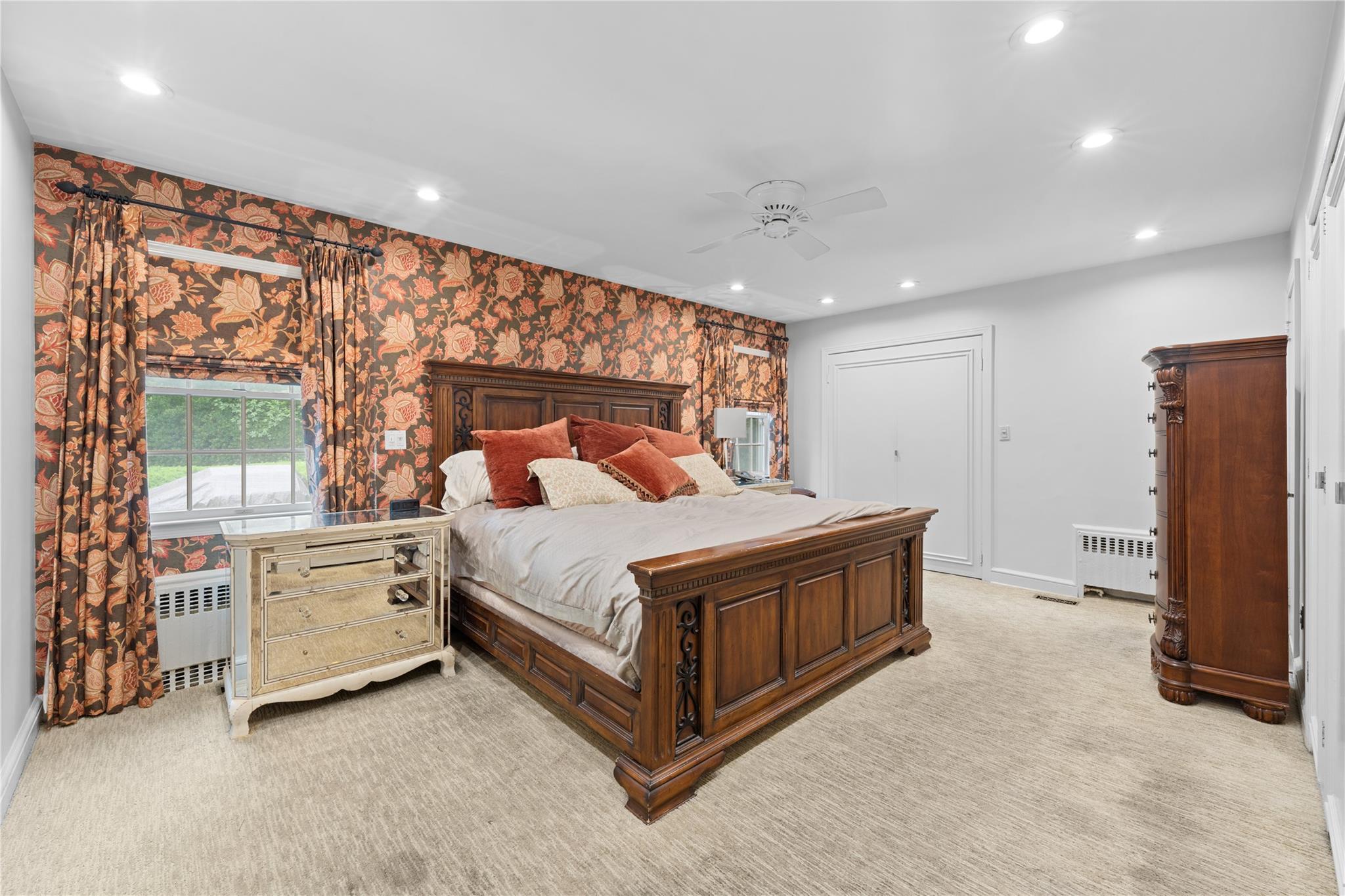 156 Lefferts Road, Woodmere, NY 11598