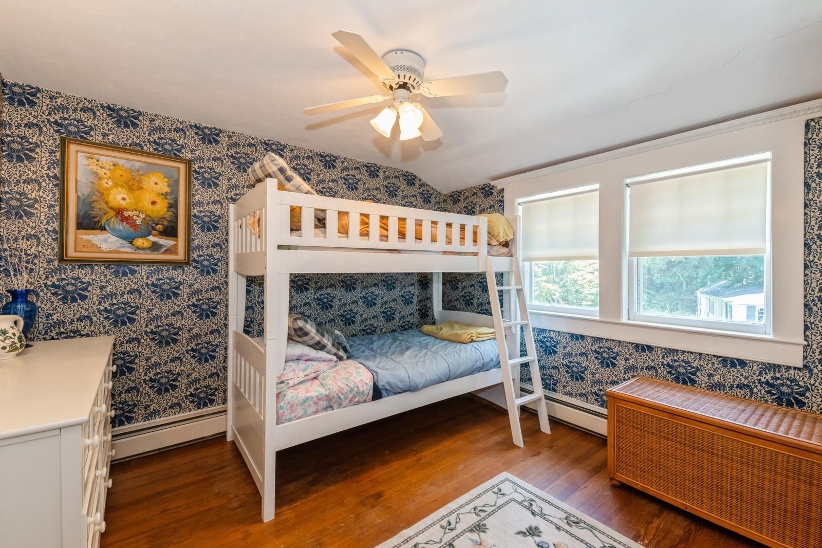 107 S Country Road, East Patchogue, NY 11772