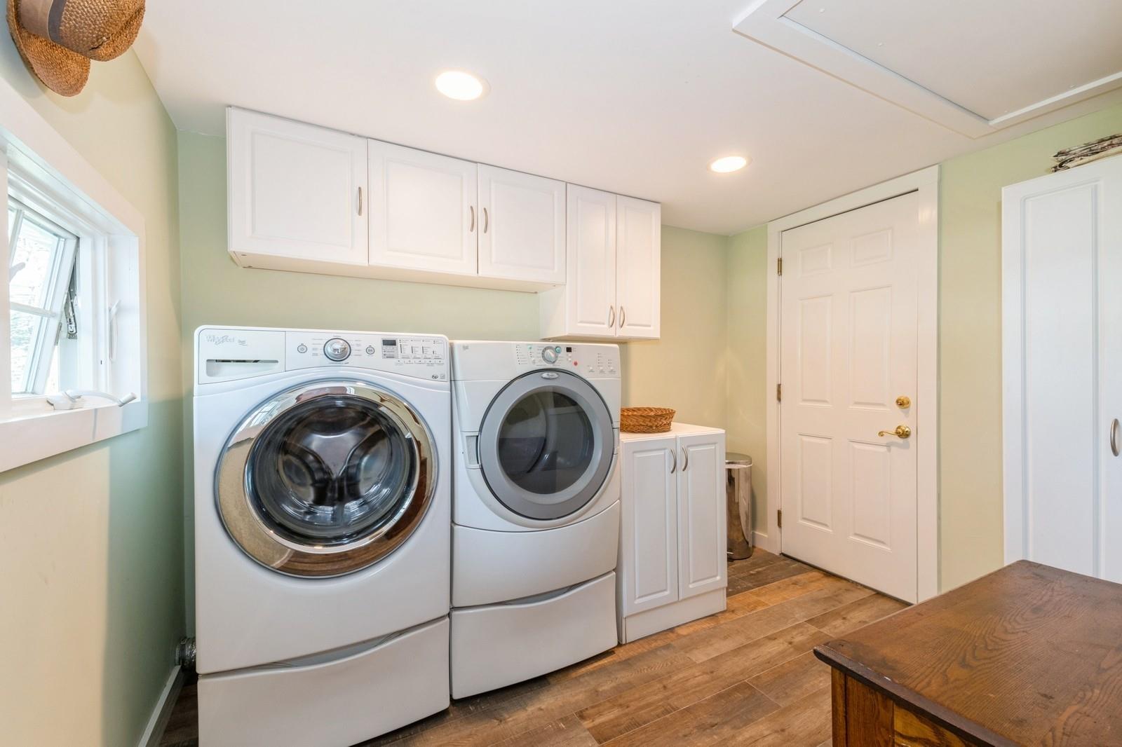 107 S Country Road, East Patchogue, NY 11772