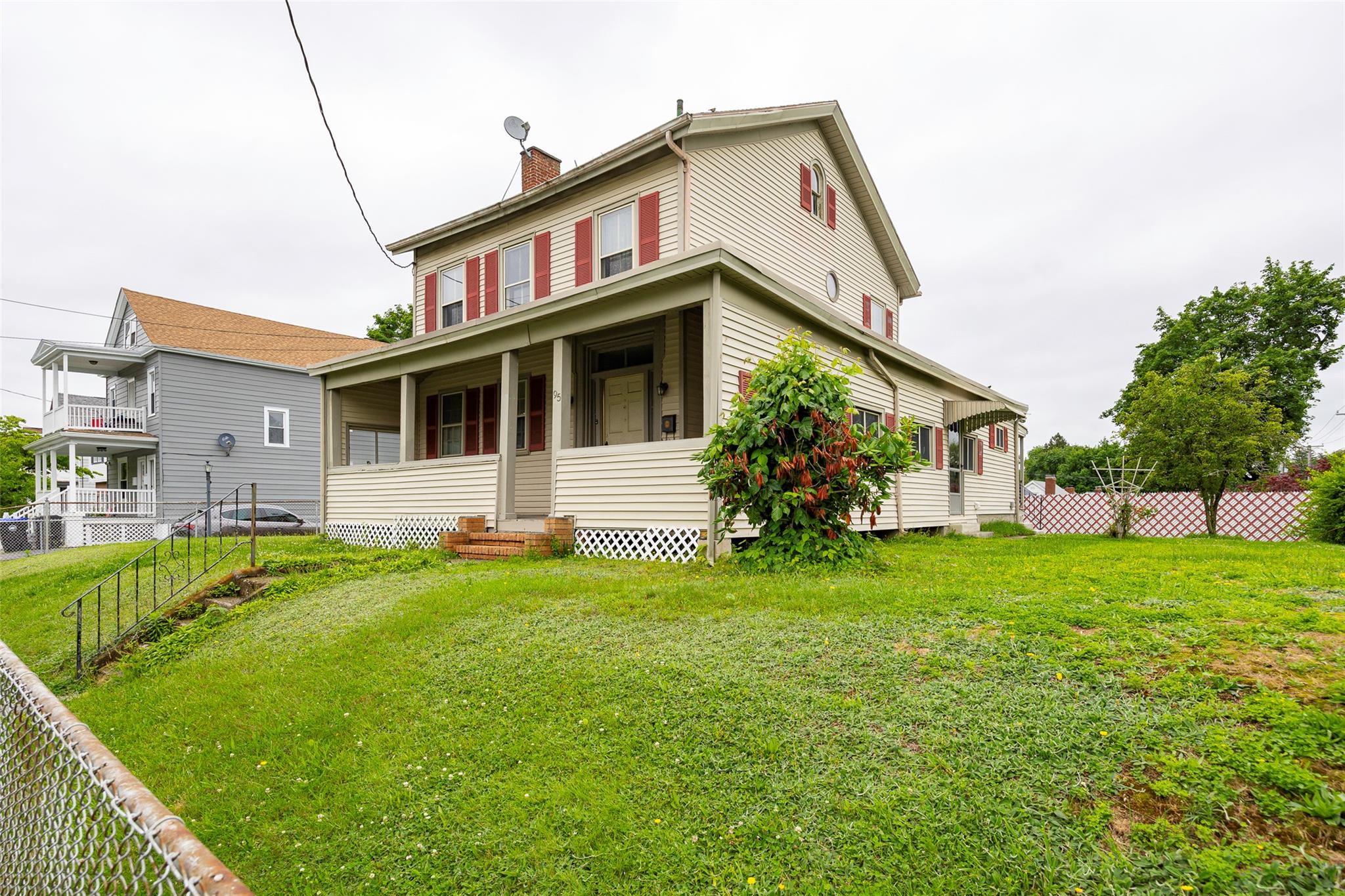 95 Worrall Avenue, Poughkeepsie, NY 12603