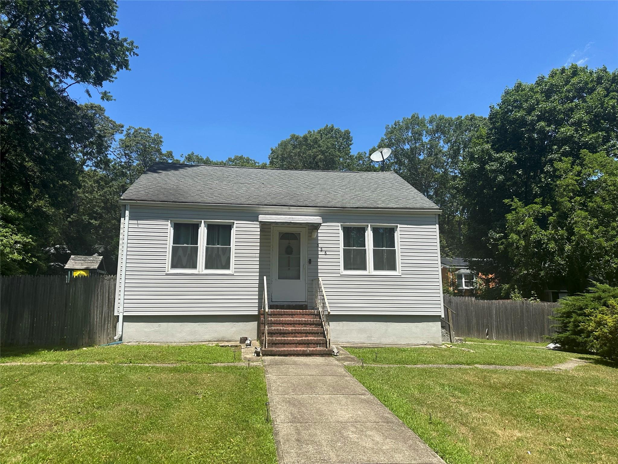 326 Concord Street, Dix Hills, NY 11746