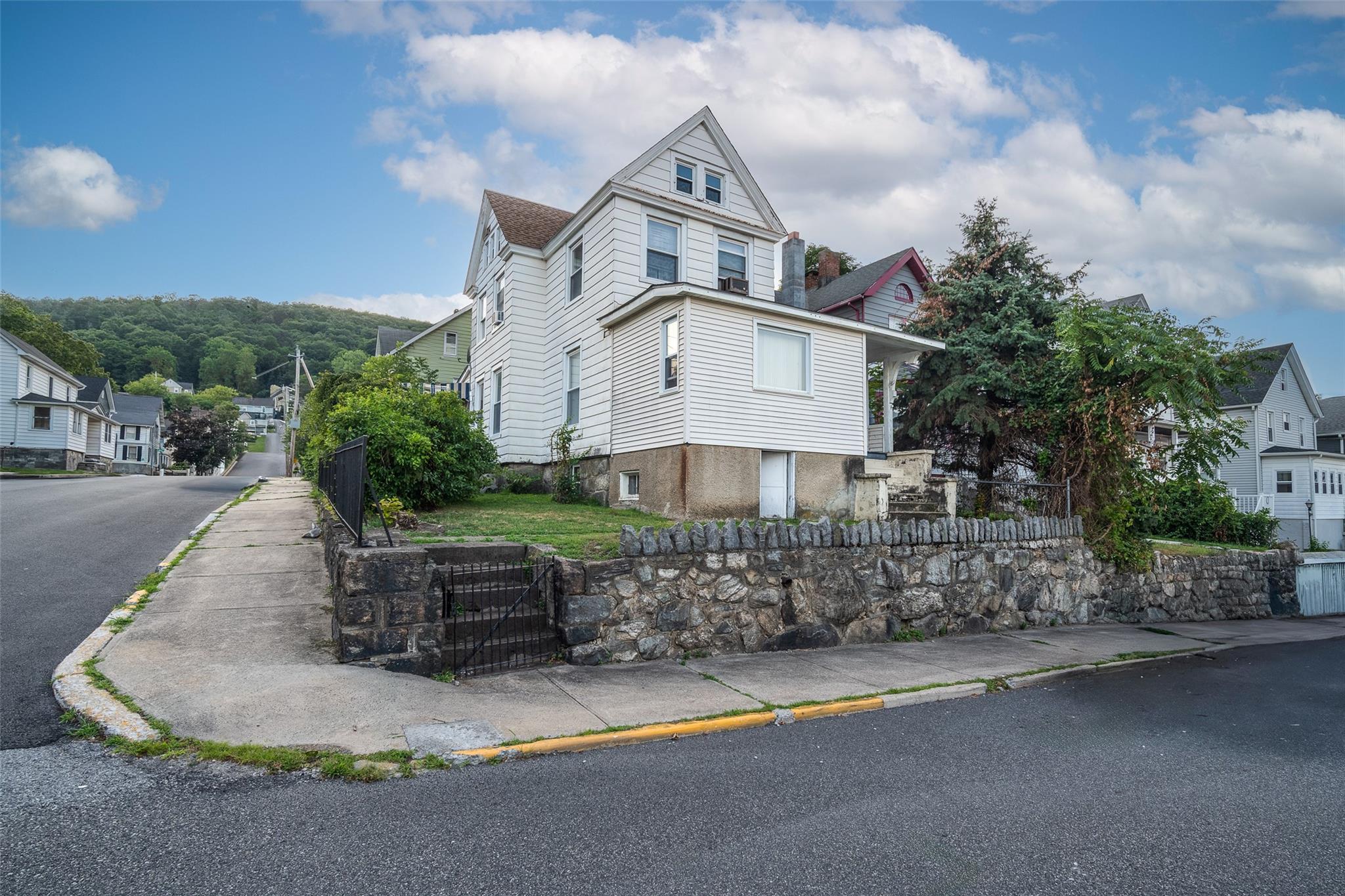 61 Church Street, Highland Falls, NY 10928