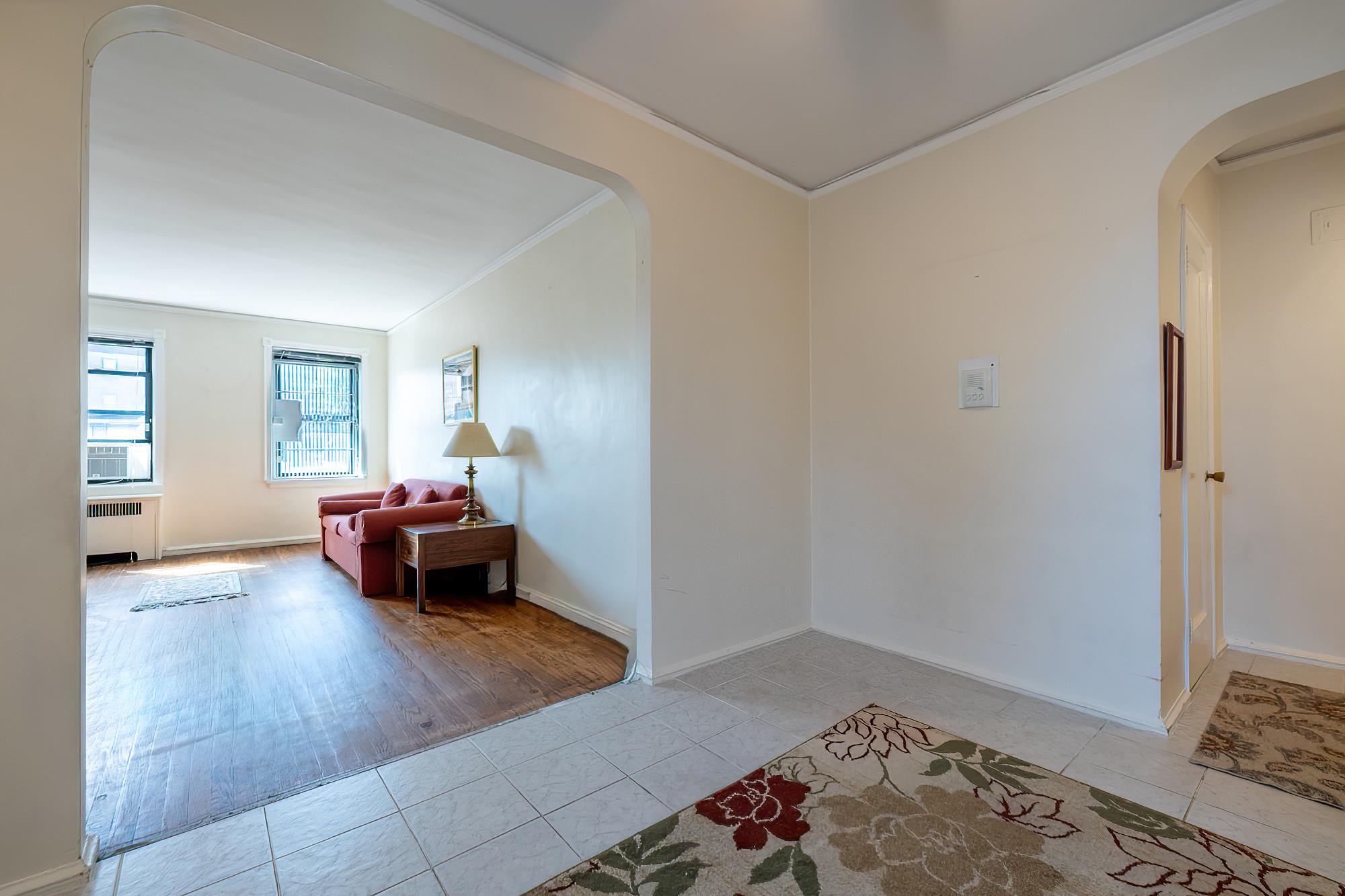 251 Seaman Avenue # 6A, New York (Manhattan), NY 10034