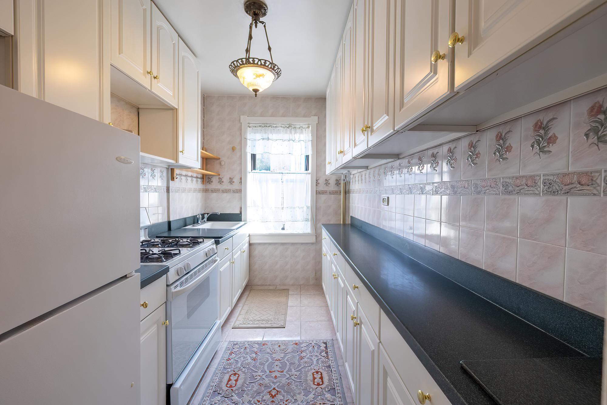 251 Seaman Avenue # 6A, New York (Manhattan), NY 10034