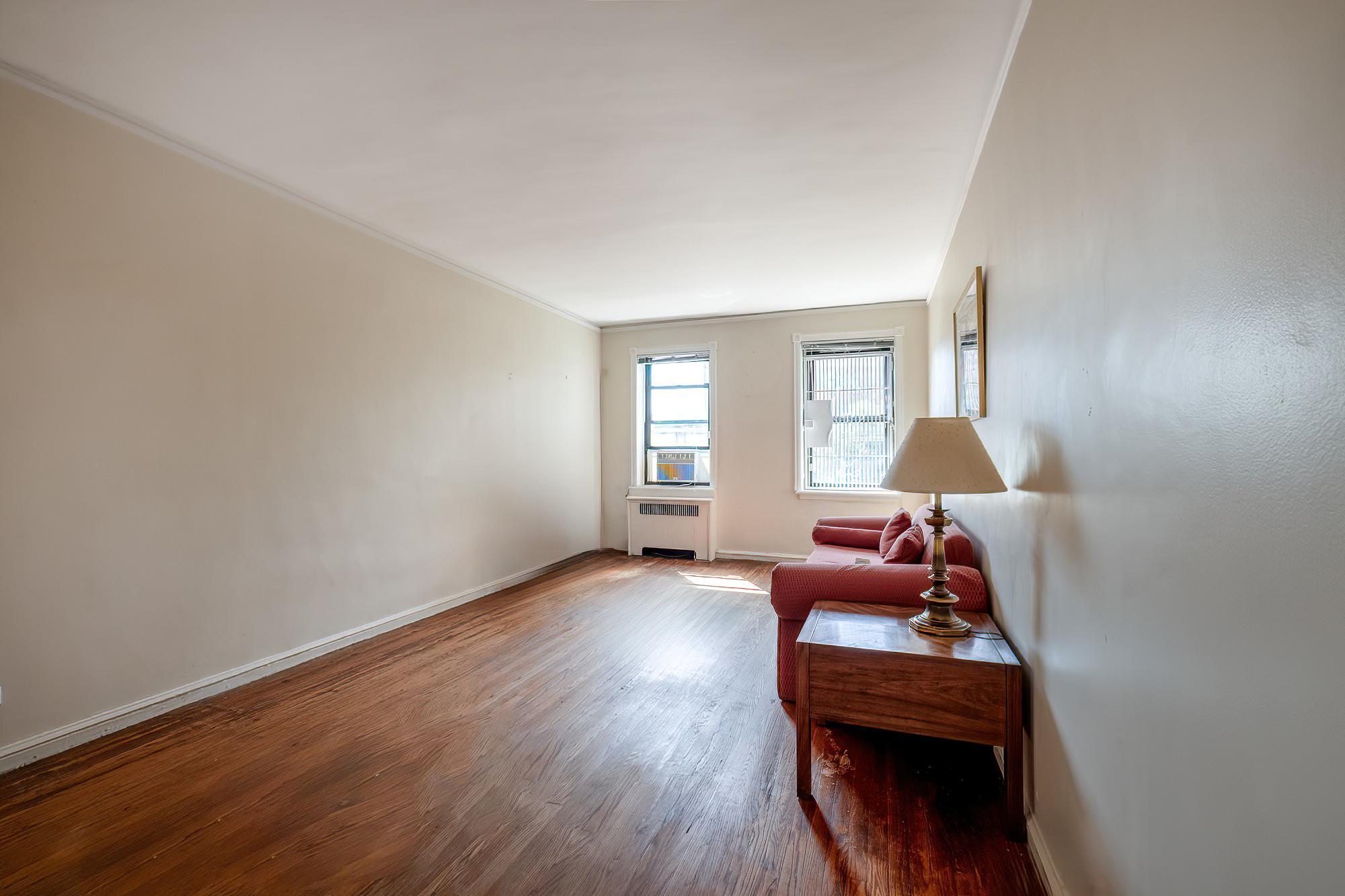 251 Seaman Avenue # 6A, New York (Manhattan), NY 10034