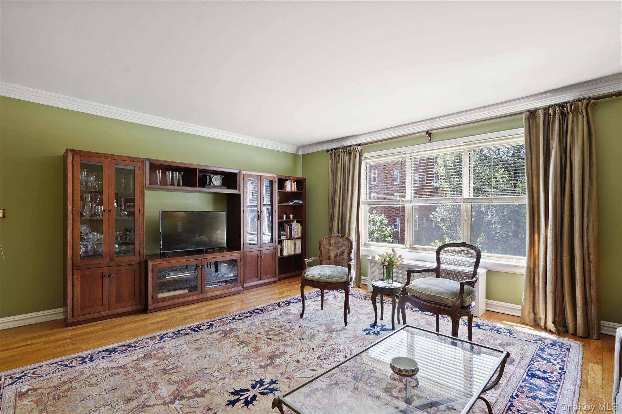 250 Bronxville Road # 2C, Bronxville, NY 10708