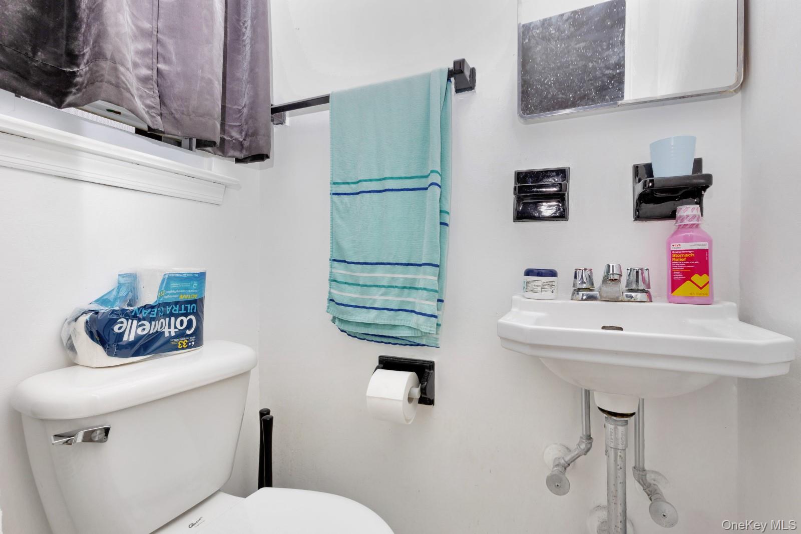 66-48 73rd Place, Middle Village, NY 11379