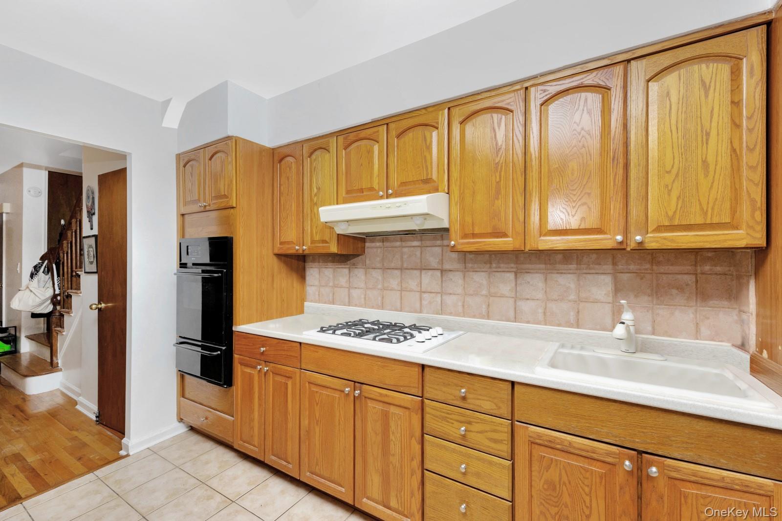 66-48 73rd Place, Middle Village, NY 11379