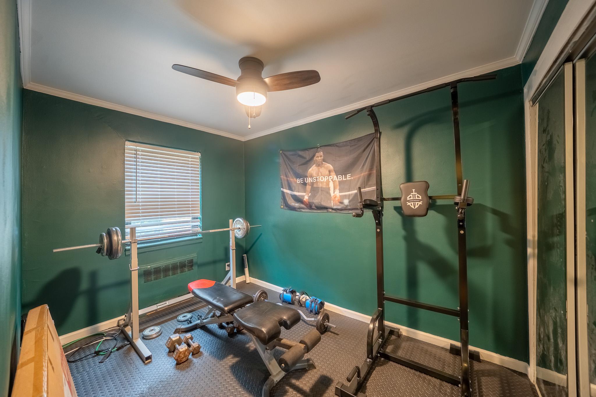 218-12 73rd Avenue # 401A1, Oakland Gardens, NY 11364