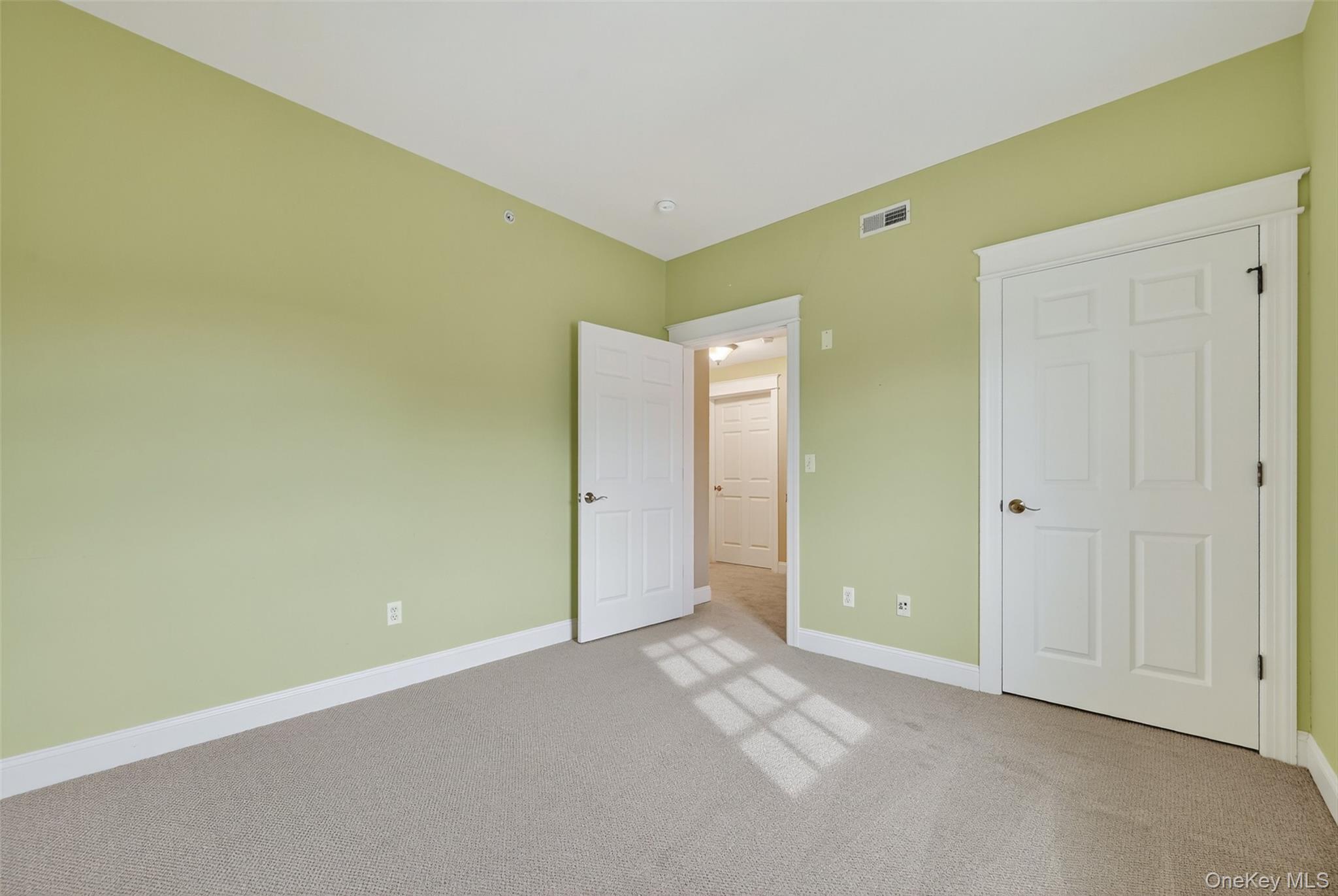 15 Cropsey Street # 15-3A, Warwick, NY 10990