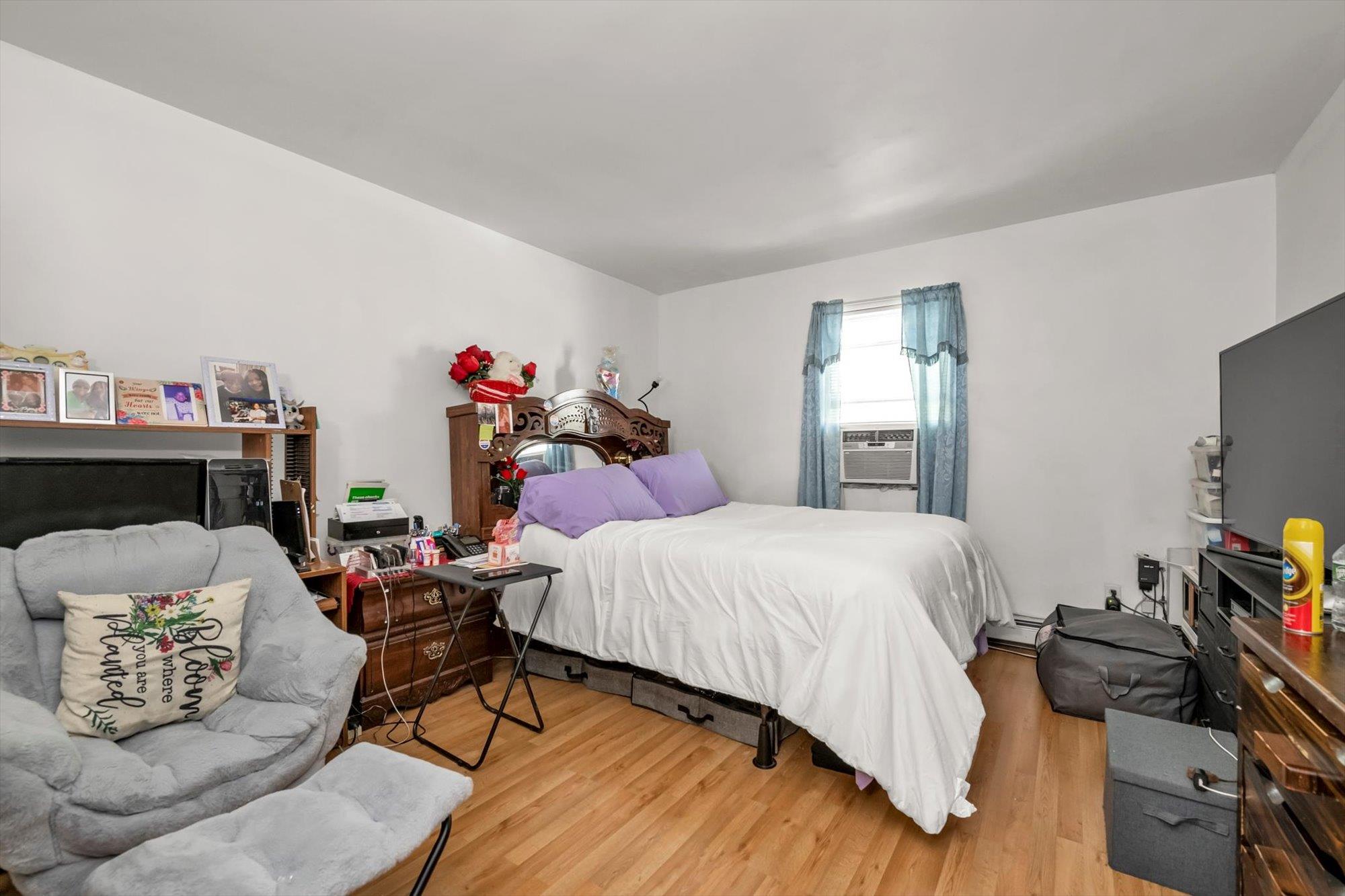 10753 Spa Place, Jamaica, NY 11435