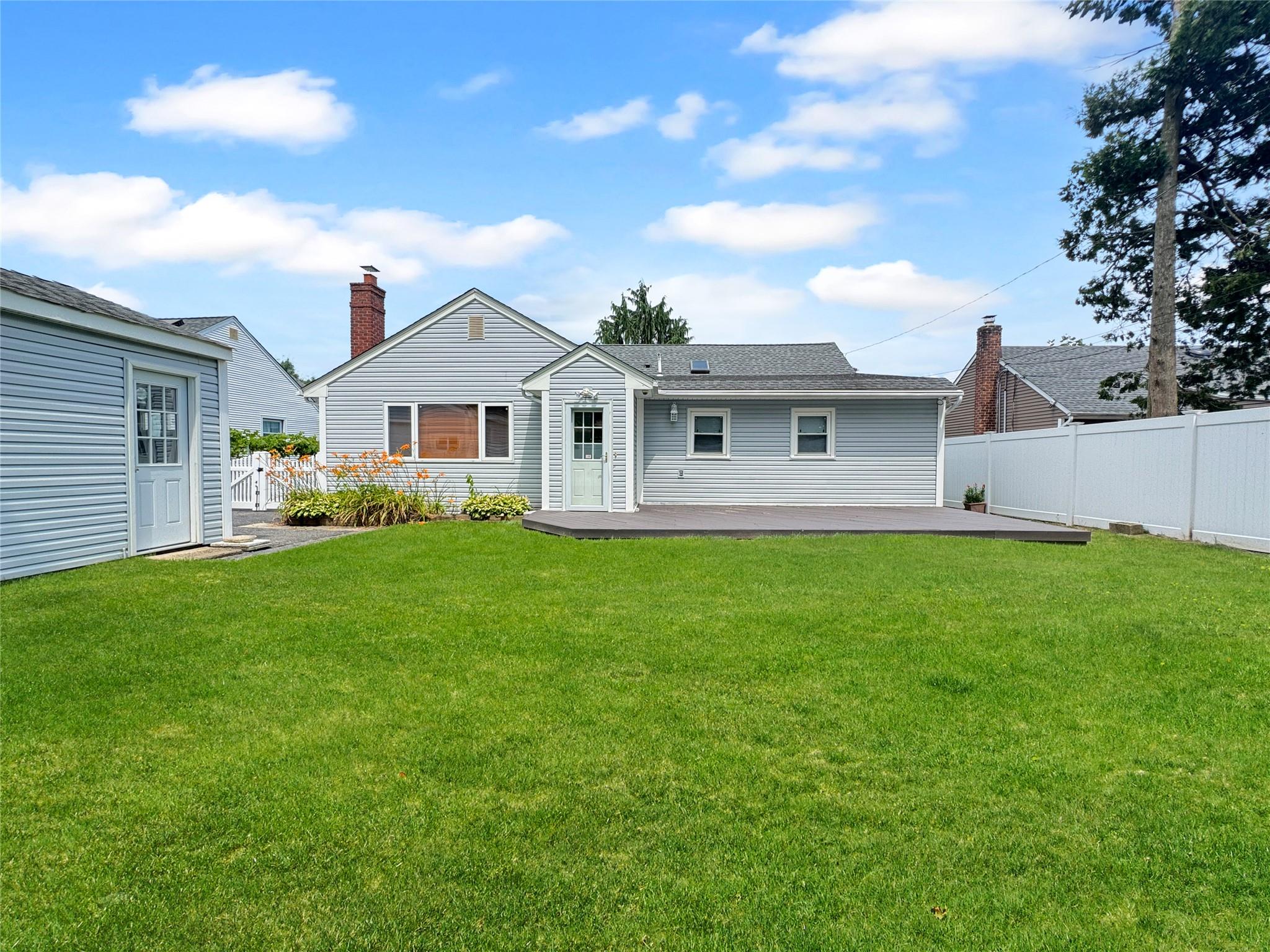 732 Barkley Avenue, East Meadow, NY 11554