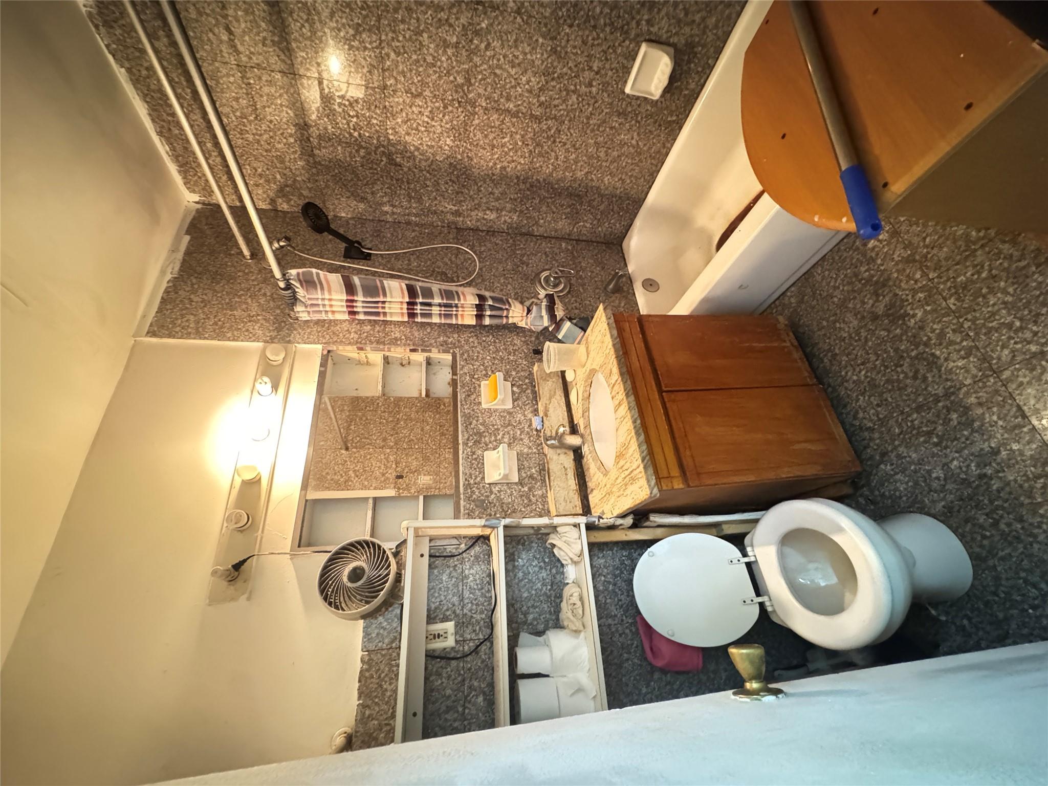 3825 Parsons Boulevard # 4P, Flushing, NY 11354