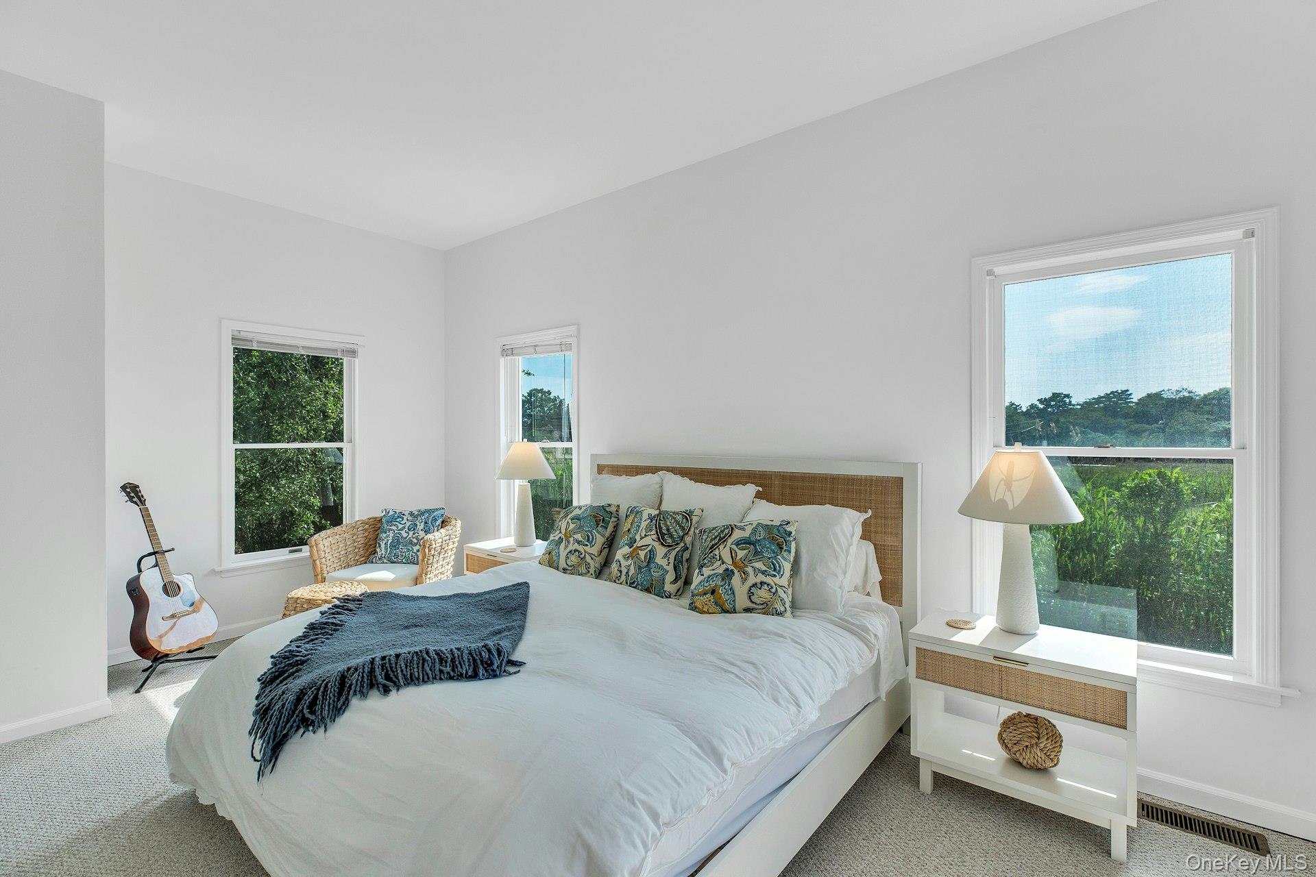 56 S Country Road, Westhampton, NY 11977