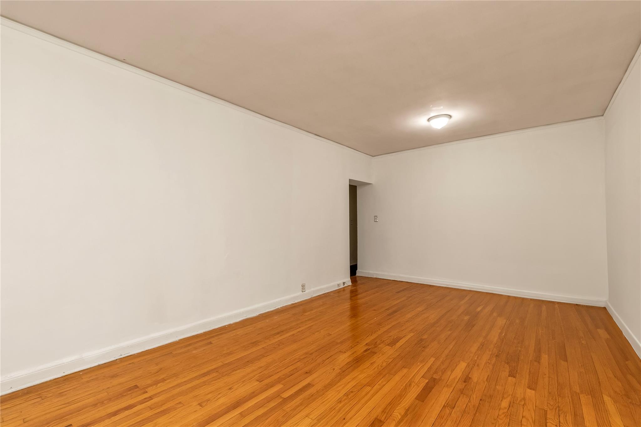 34-21 78 Street # 2I, Jackson Heights, NY 11372