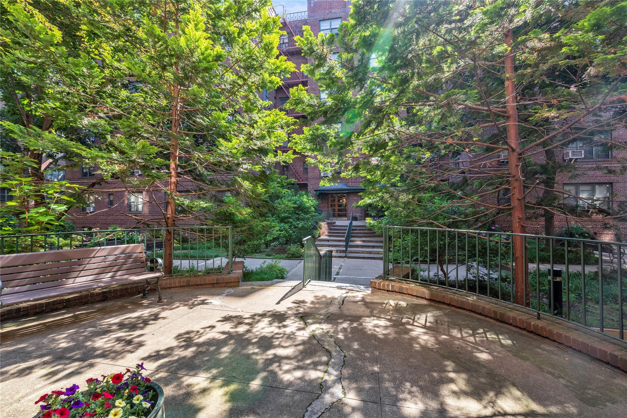 34-21 78 Street # 2I, Jackson Heights, NY 11372