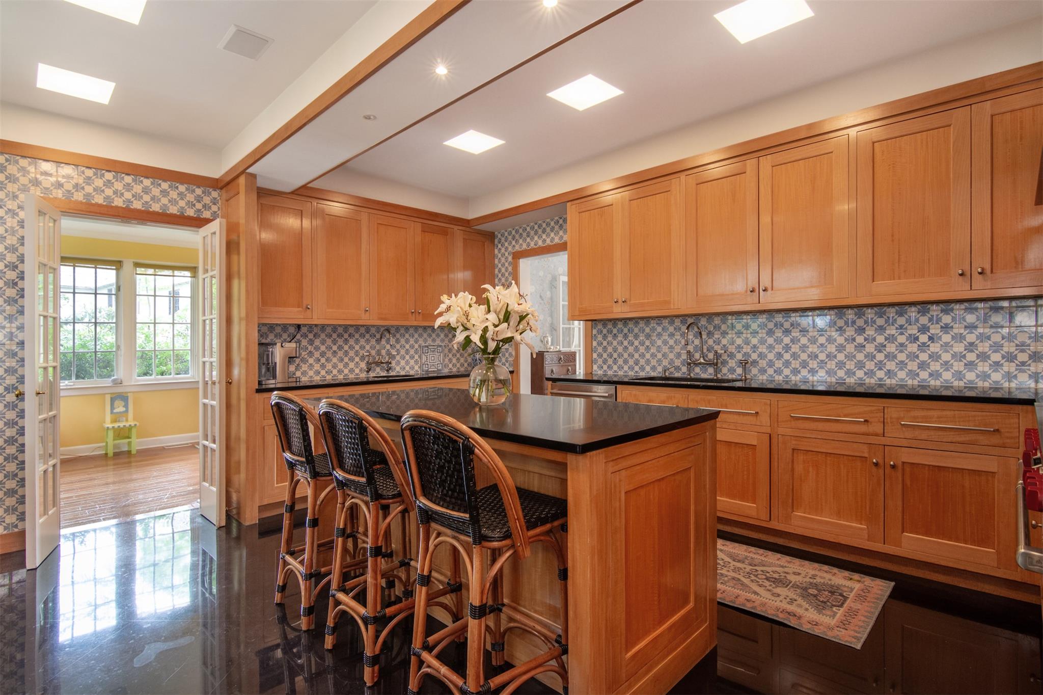 54 Hereford Road, Bronxville, NY 10708