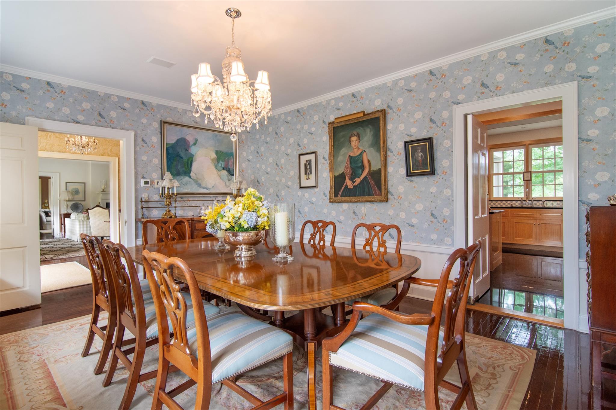 54 Hereford Road, Bronxville, NY 10708