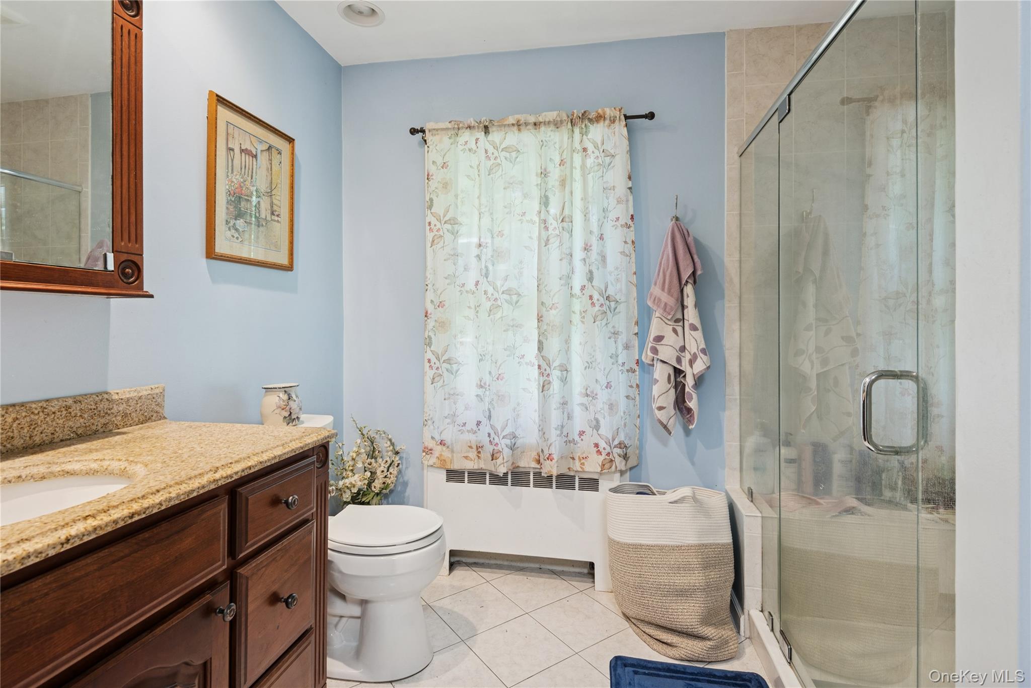 23 Bacon Road, Head Of The Harbor, NY 11780