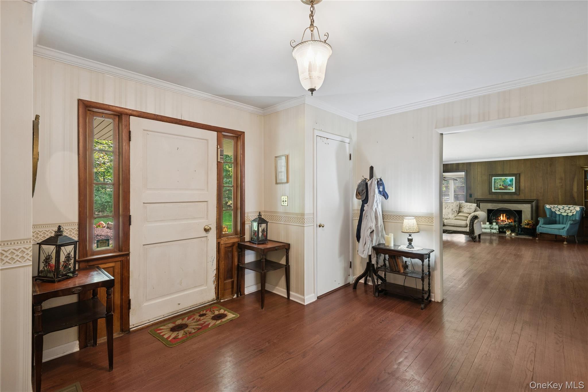 23 Bacon Road, Head Of The Harbor, NY 11780