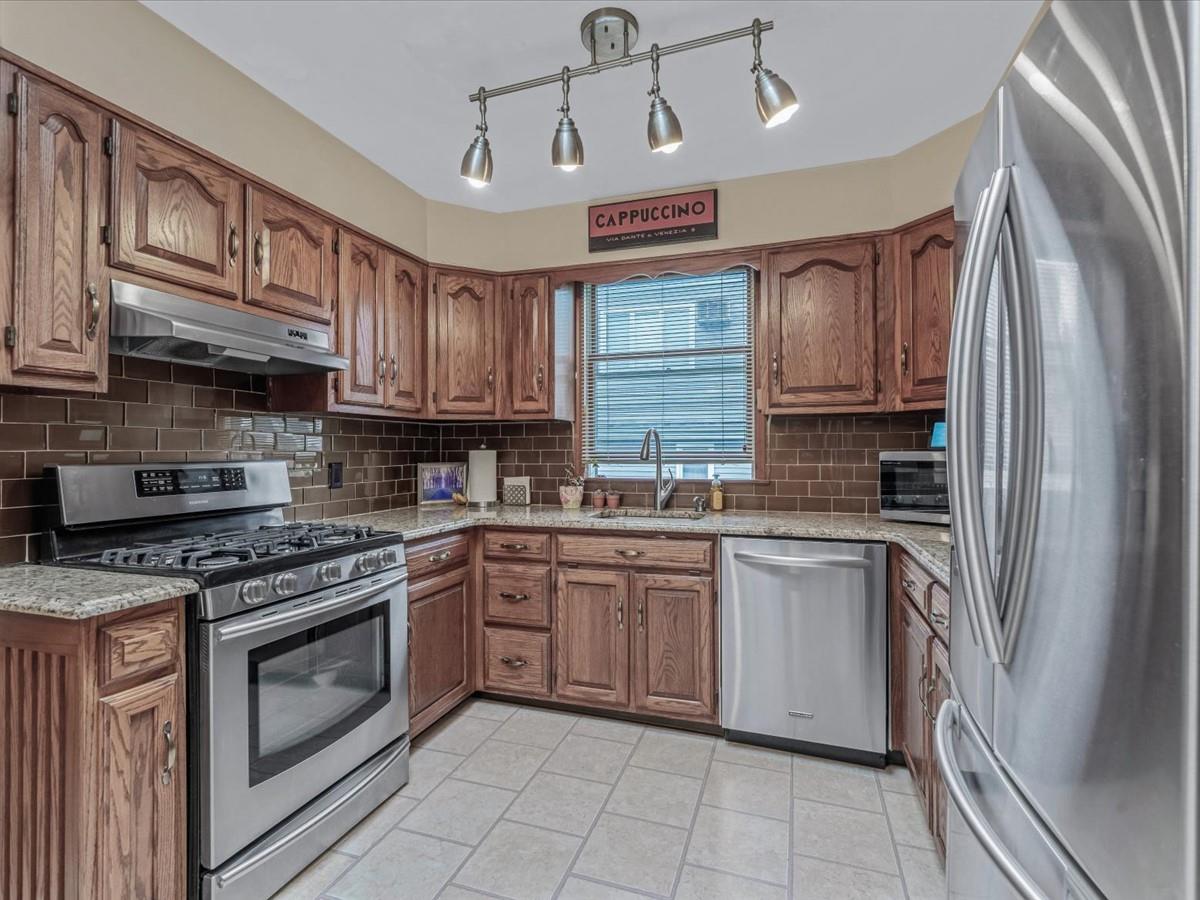 125-11 7 Avenue, College Point, NY 11356