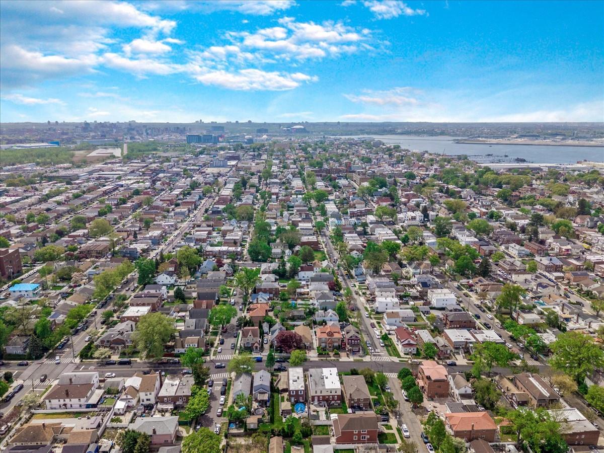 125-11 7 Avenue, College Point, NY 11356