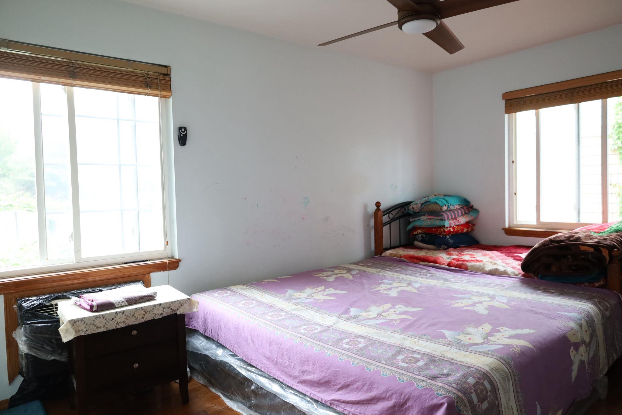 572 GLENMORE AVENUE, Brooklyn, NY 11207