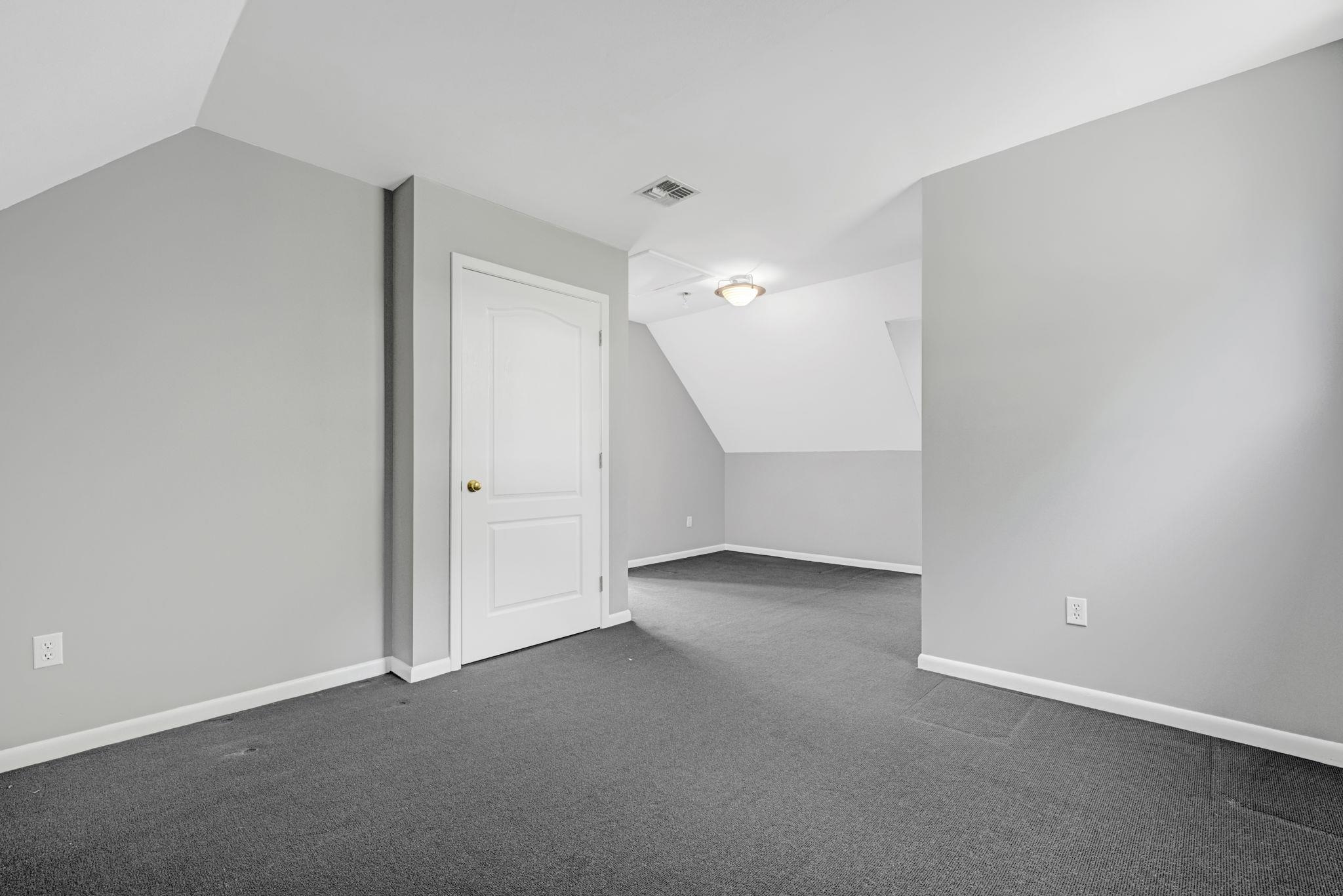 699 Route 9W S, Nyack, NY 10960