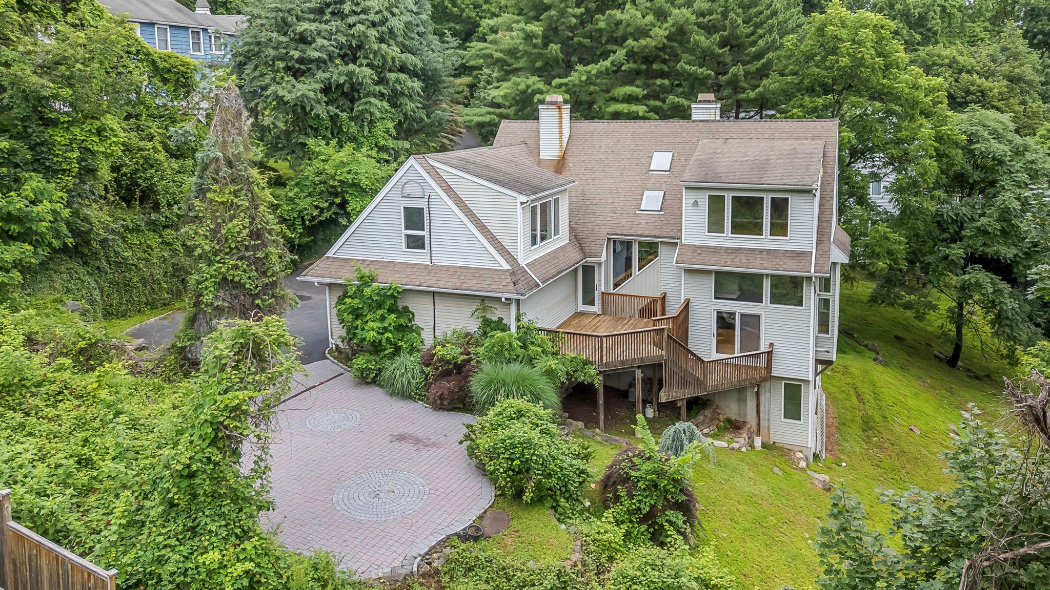 699 Route 9W S, Nyack, NY 10960