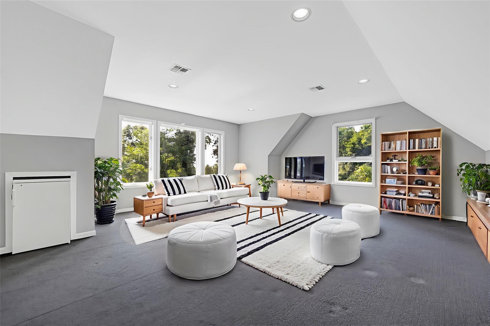 699 Route 9W S, Nyack, NY 10960