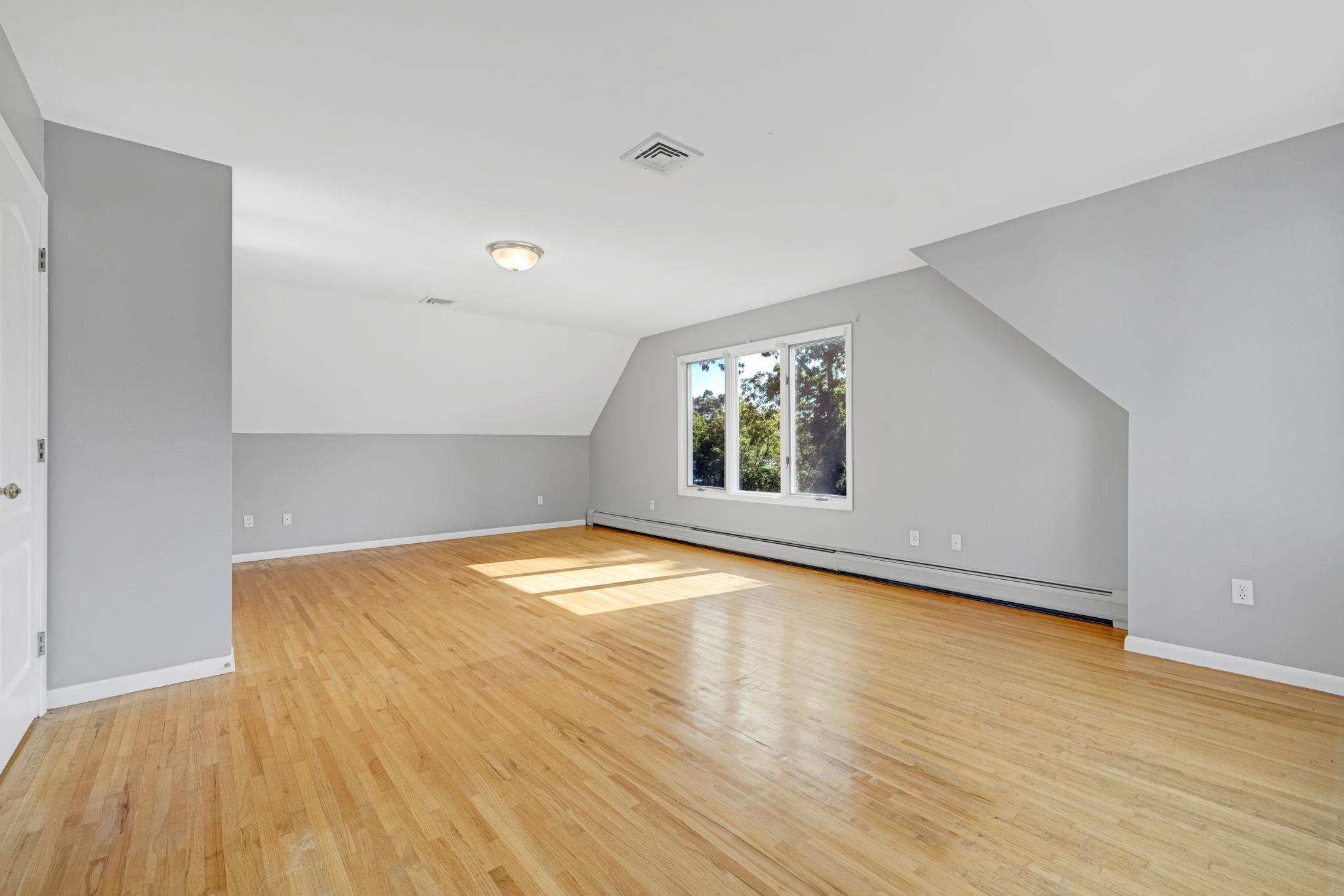 699 Route 9W S, Nyack, NY 10960