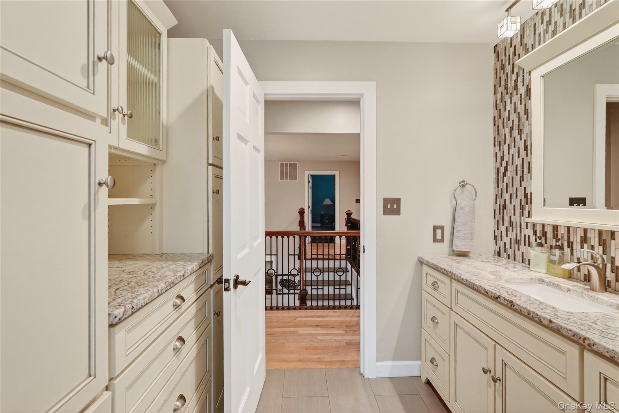 46 Heritage Court, Kingston, NY 12401