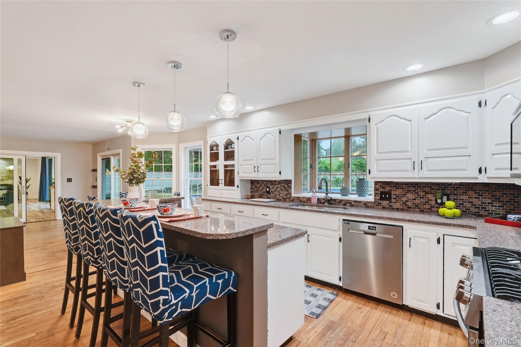 46 Heritage Court, Kingston, NY 12401