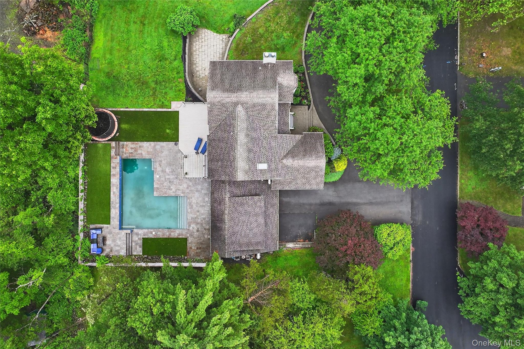 46 Heritage Court, Kingston, NY 12401