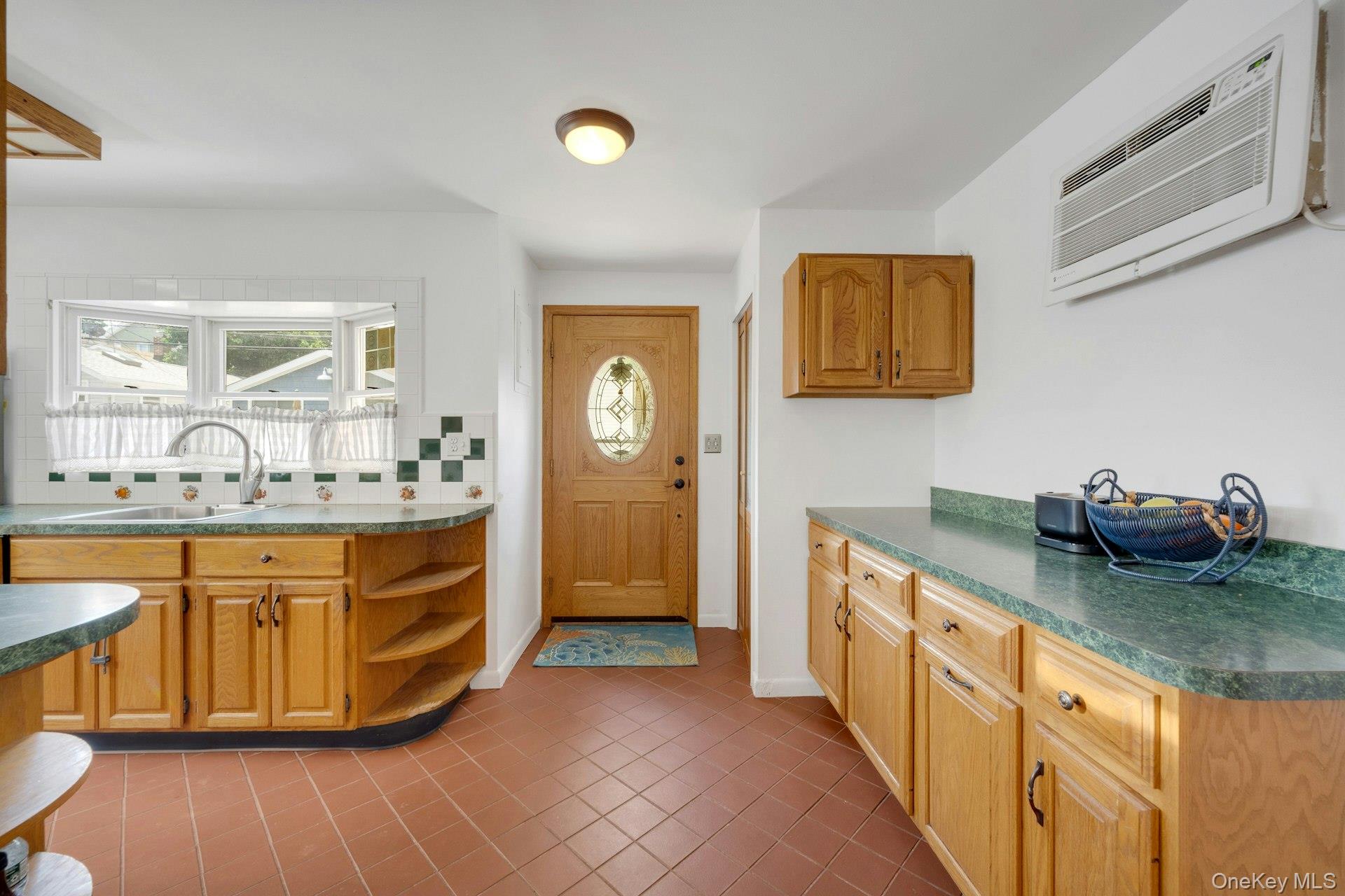 48 B Edgewater Park # B, Bronx, NY 10465