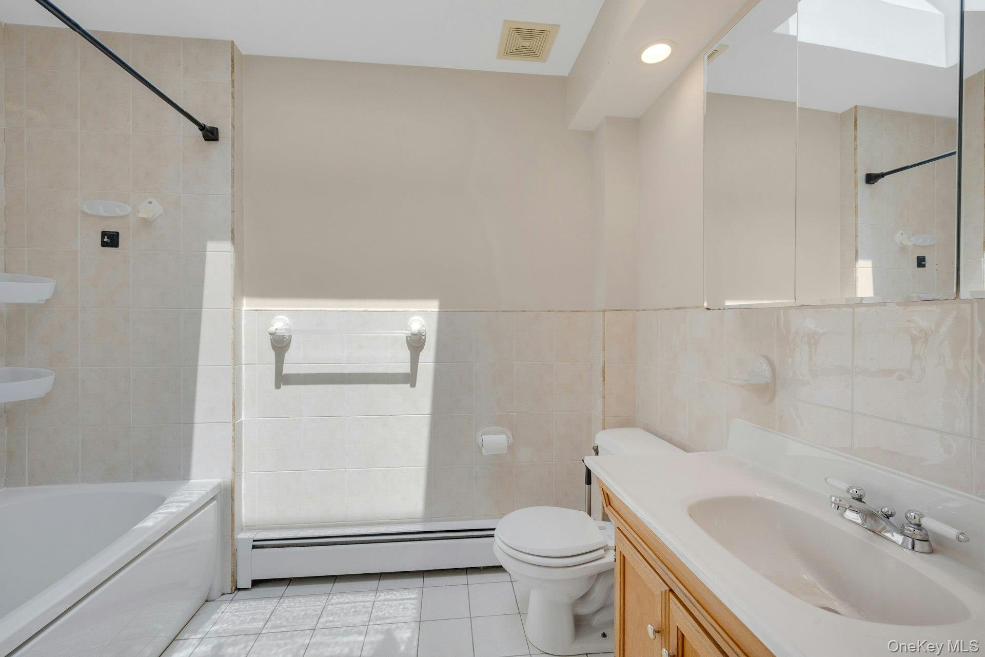 48 B Edgewater Park # B, Bronx, NY 10465