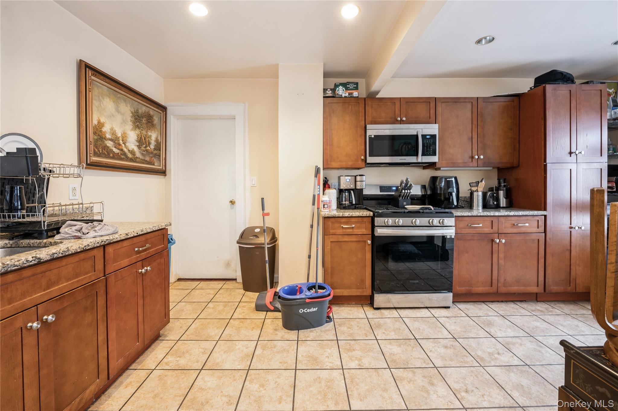 93 Edgewood Avenue, Yonkers, NY 10704