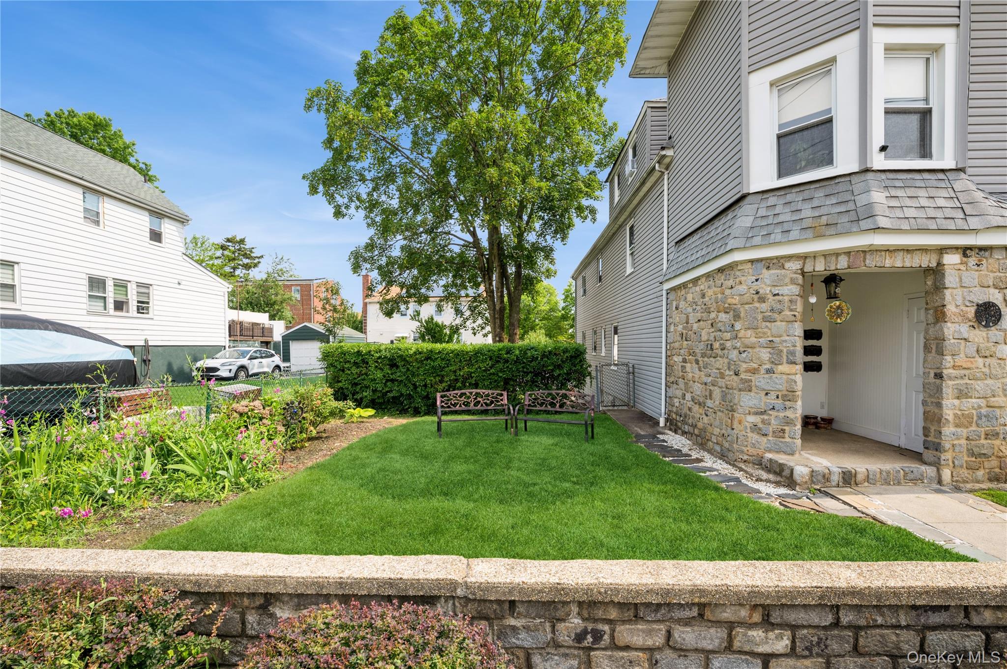 93 Edgewood Avenue, Yonkers, NY 10704